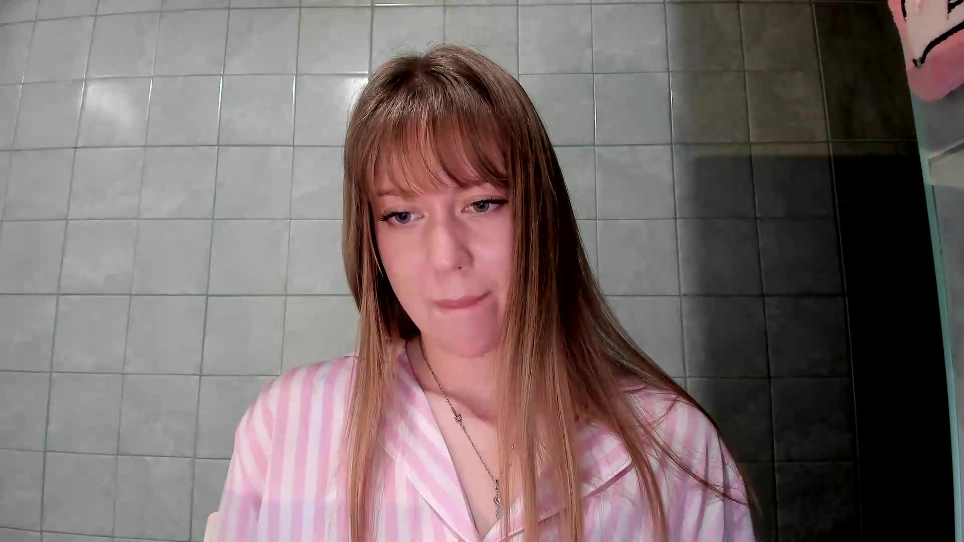 Gallery image thumbnail from RoboSasha's myfreecams stream on, 09/02/2026, 17:48 image 13 of 20