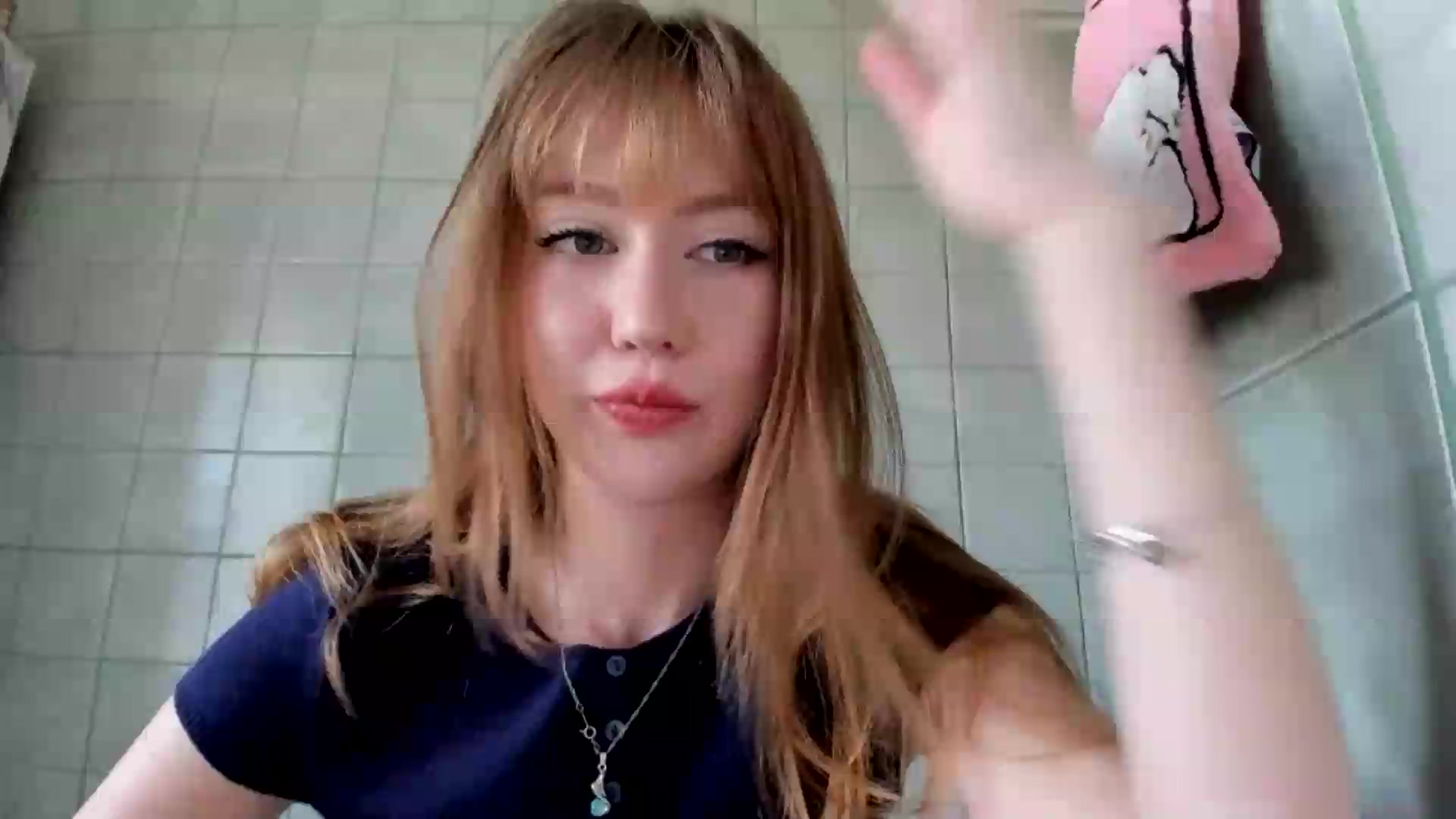 Gallery image thumbnail from RoboSasha's myfreecams stream on, 09/03/2026, 11:40 image 6 of 20