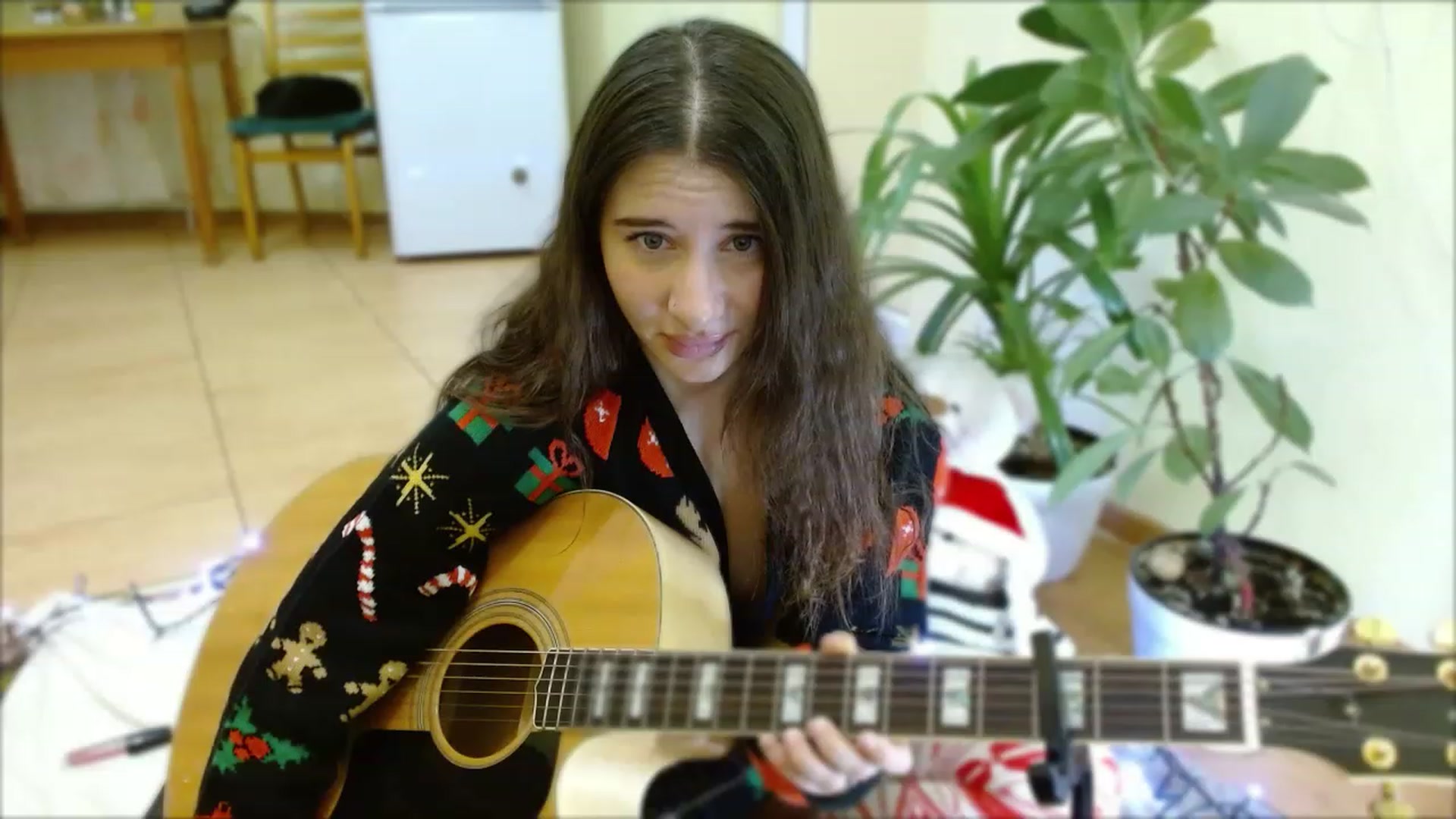 Gallery image thumbnail from RockGoddesss's myfreecams stream on, 12/25/2022, 17:42 image 7 of 20