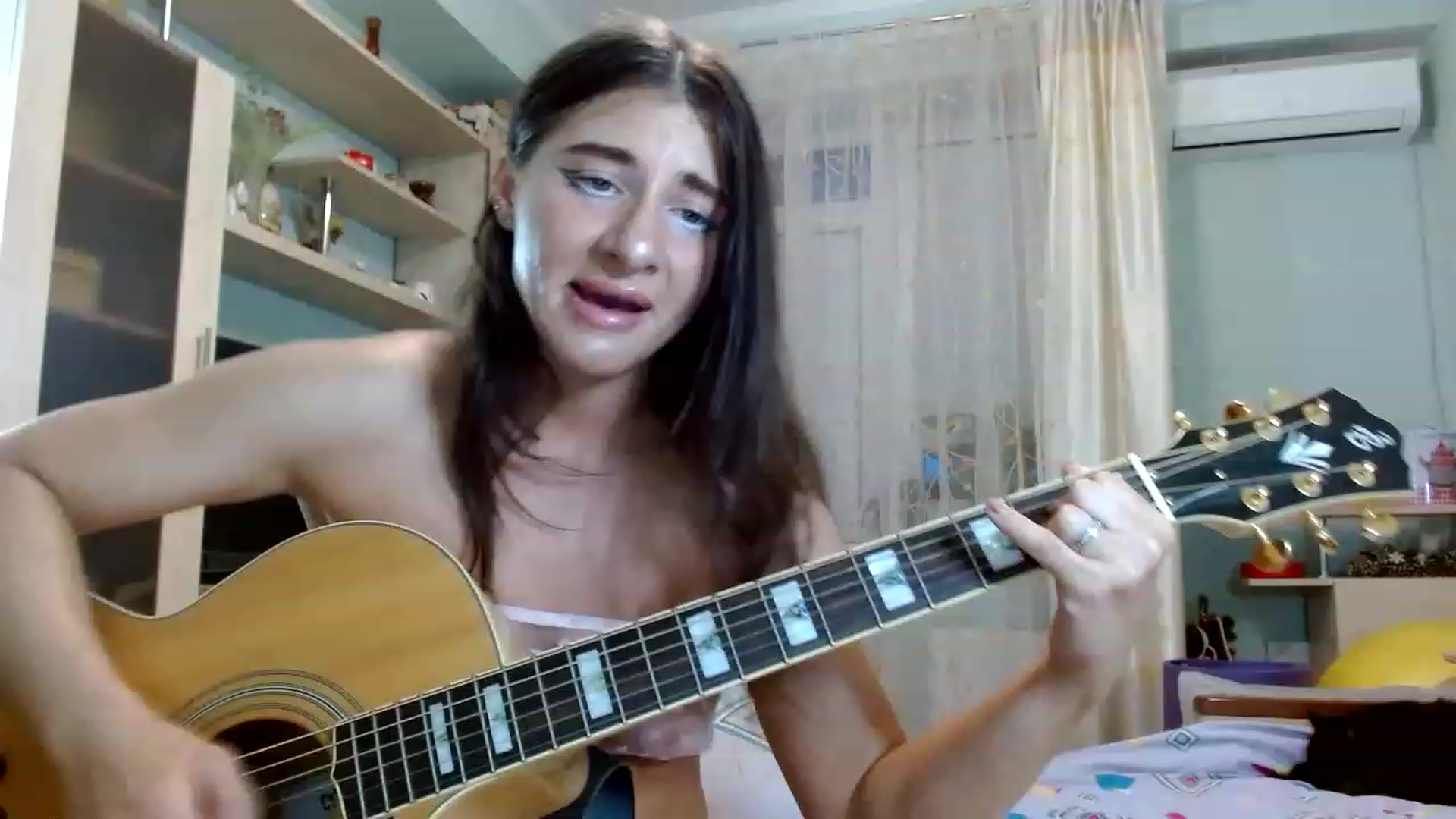 Gallery image thumbnail from RockGoddesss's myfreecams stream on, 06/09/2023, 18:56 image 5 of 20