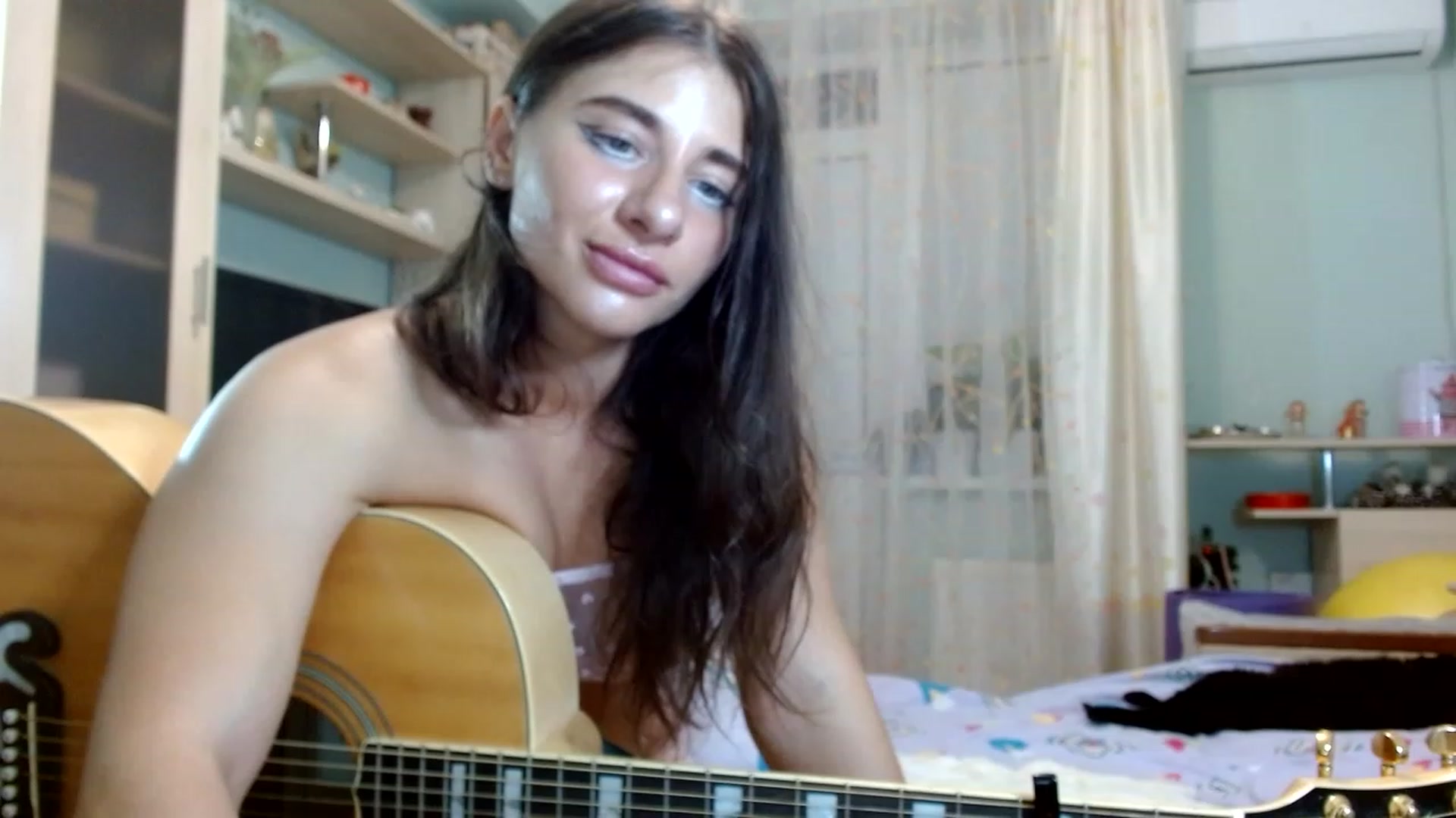 Gallery image thumbnail from RockGoddesss's myfreecams stream on, 06/09/2023, 19:55 image 12 of 20