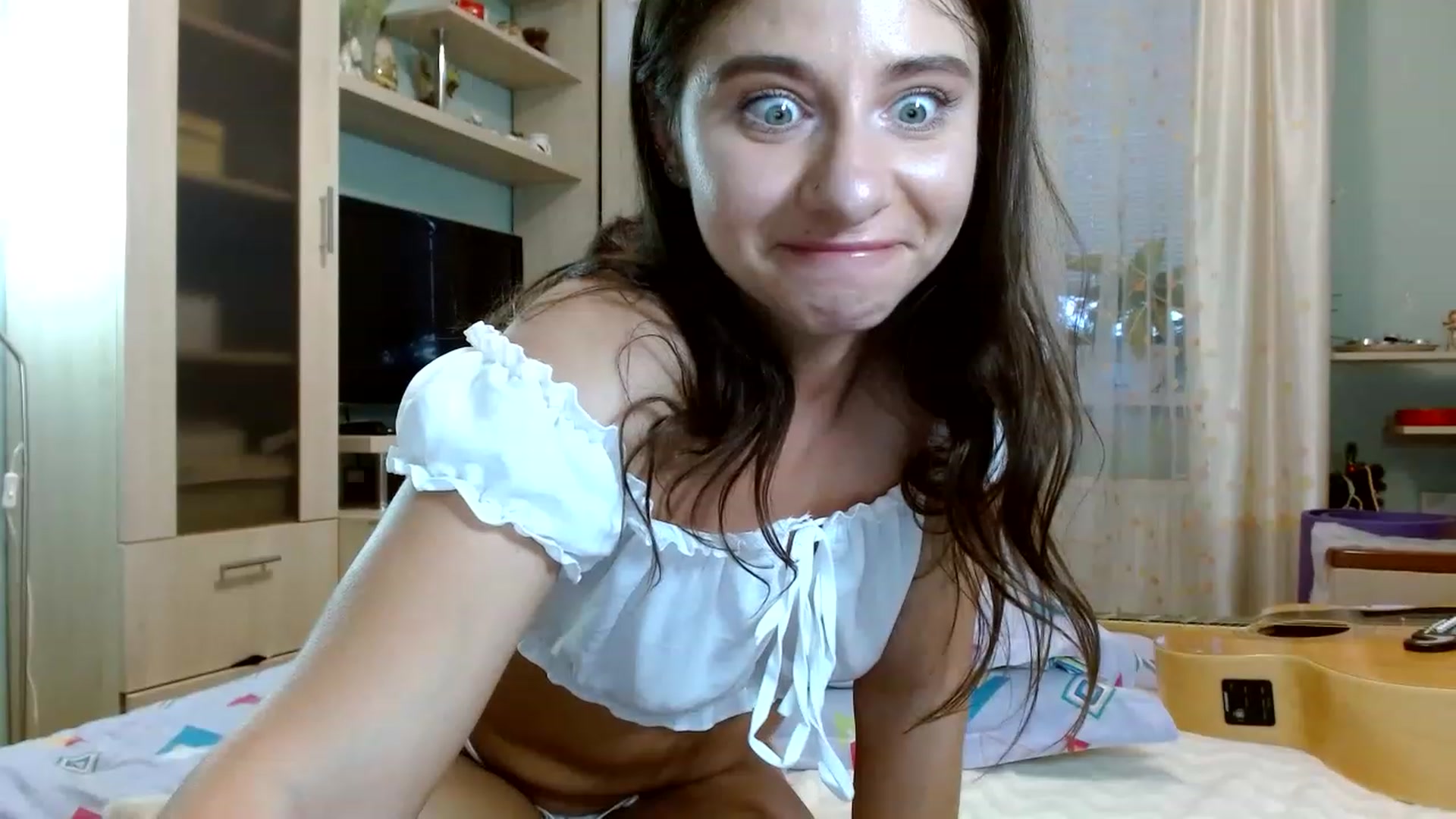 Gallery image thumbnail from RockGoddesss's myfreecams stream on, 06/10/2023, 17:51 image 13 of 20
