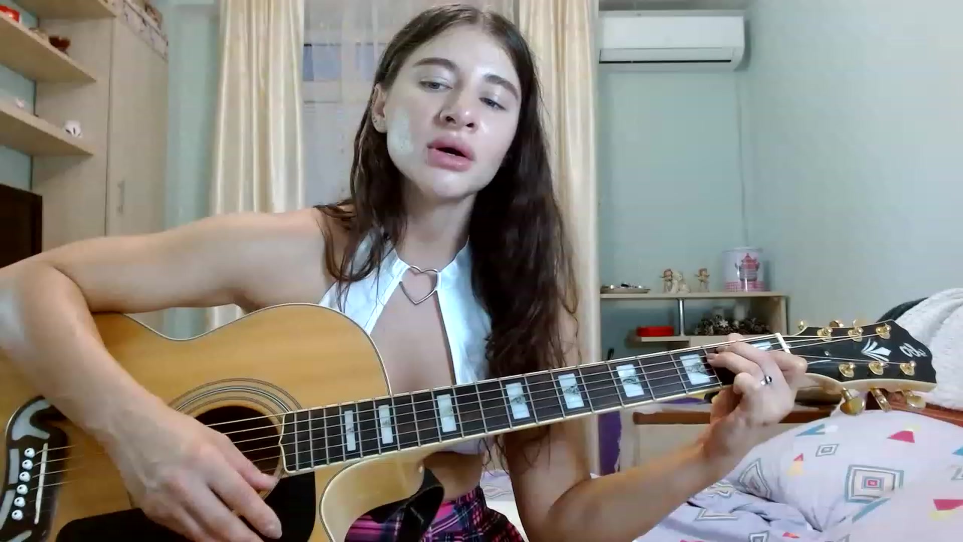 Gallery image thumbnail from RockGoddesss's myfreecams stream on, 06/28/2023, 18:08 image 15 of 20