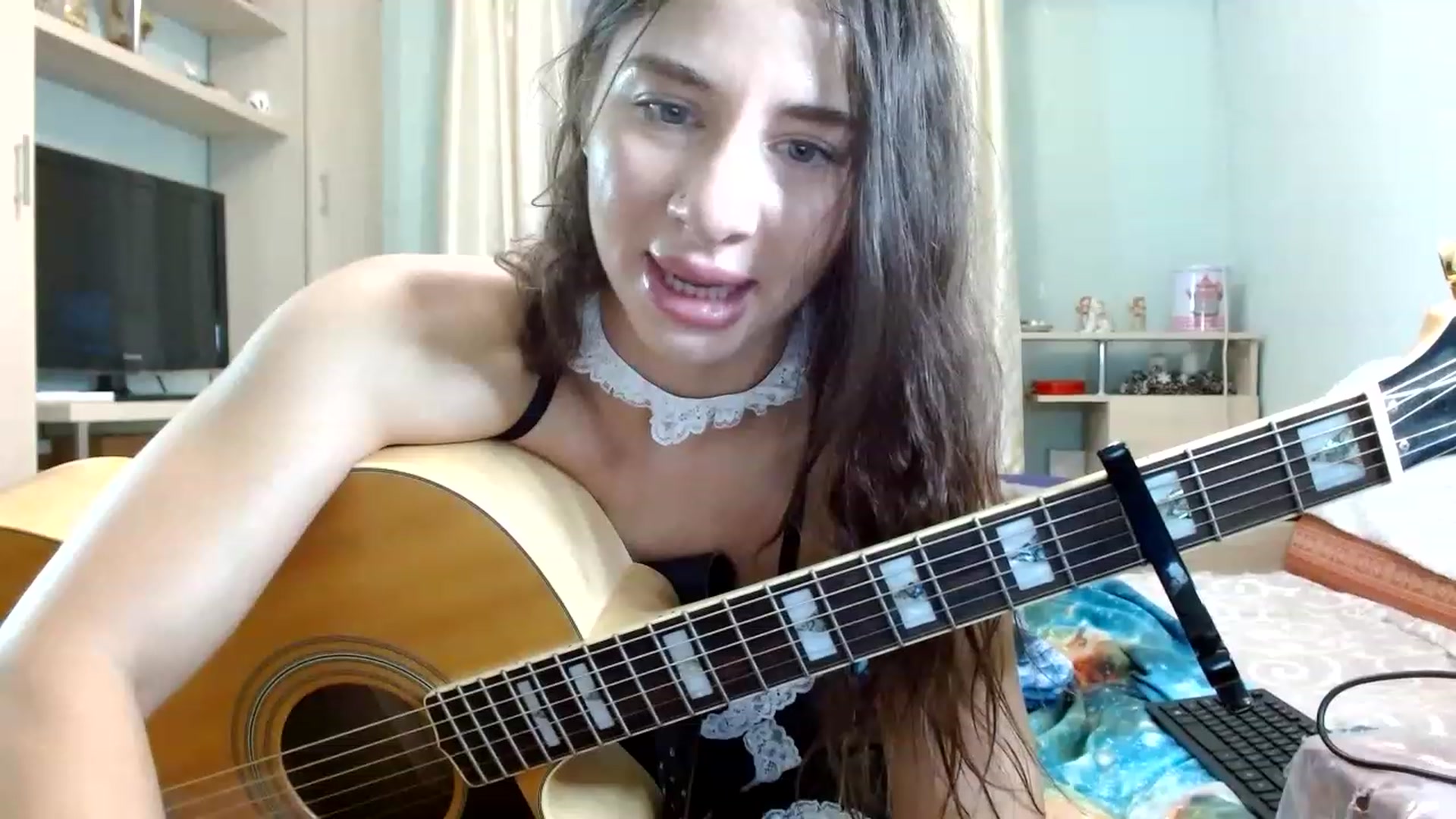 Gallery image thumbnail from RockGoddesss's myfreecams stream on, 07/07/2023, 18:14 image 13 of 20