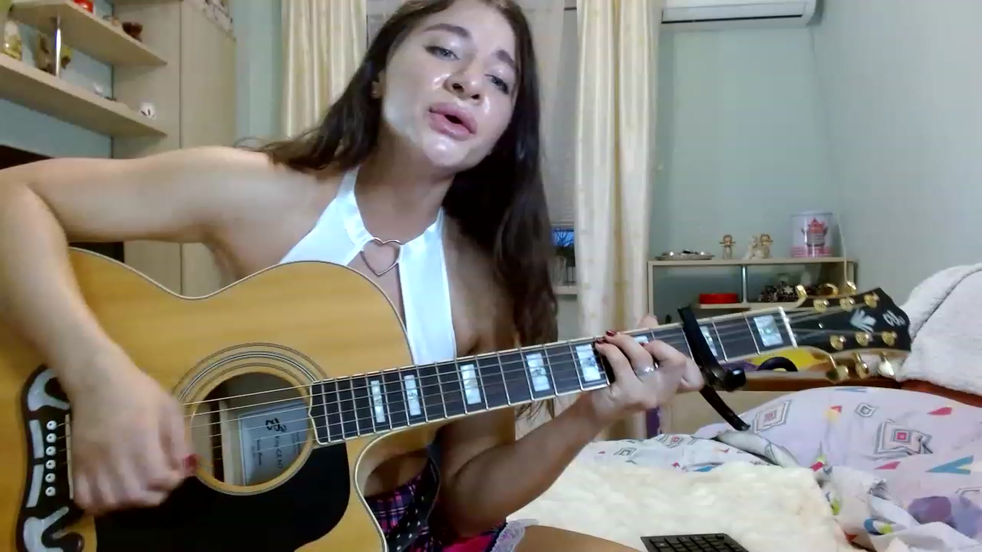 Gallery image thumbnail from RockGoddesss's myfreecams stream on, 07/11/2023, 18:40 image 12 of 20
