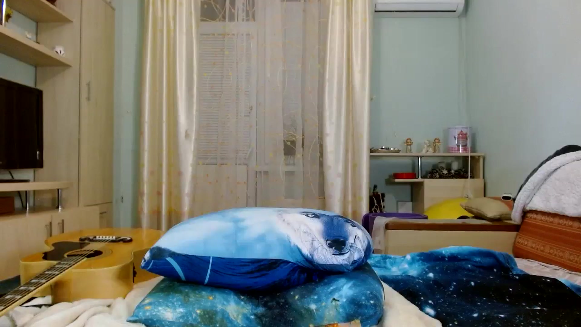 Gallery image thumbnail from RockGoddesss's myfreecams stream on, 08/11/2023, 19:12 image 8 of 20
