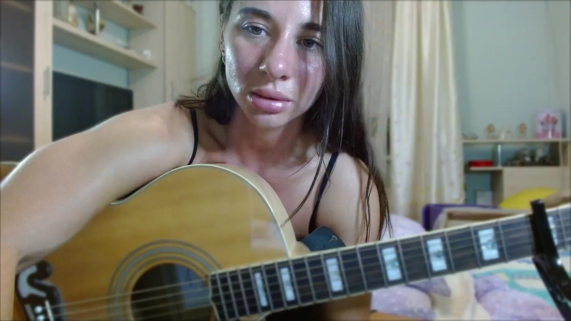Gallery image thumbnail from RockGoddesss's myfreecams stream on, 09/16/2023, 17:50 image 10 of 20