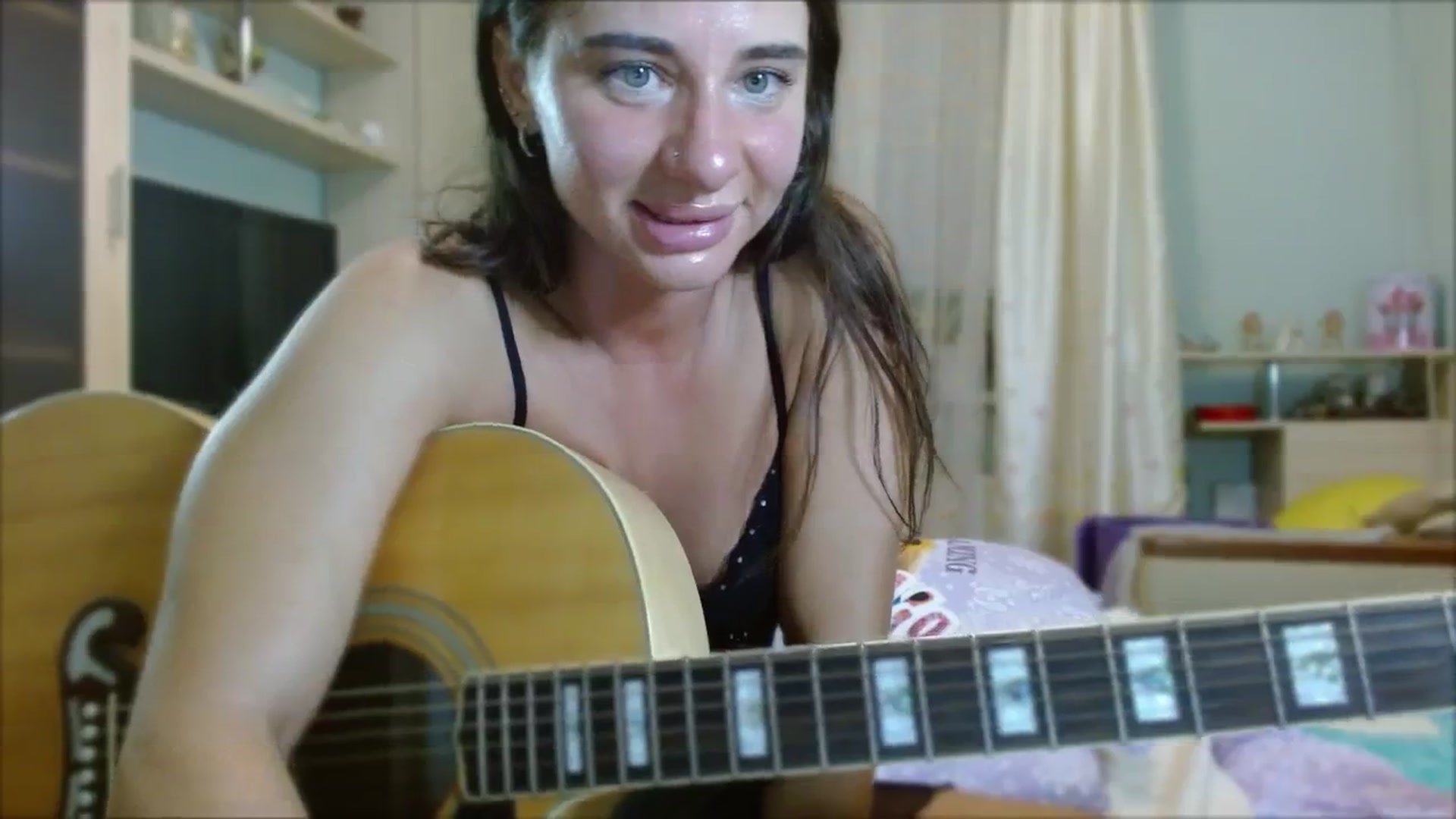 Gallery image thumbnail from RockGoddesss's myfreecams stream on, 09/16/2023, 17:50 image 15 of 20