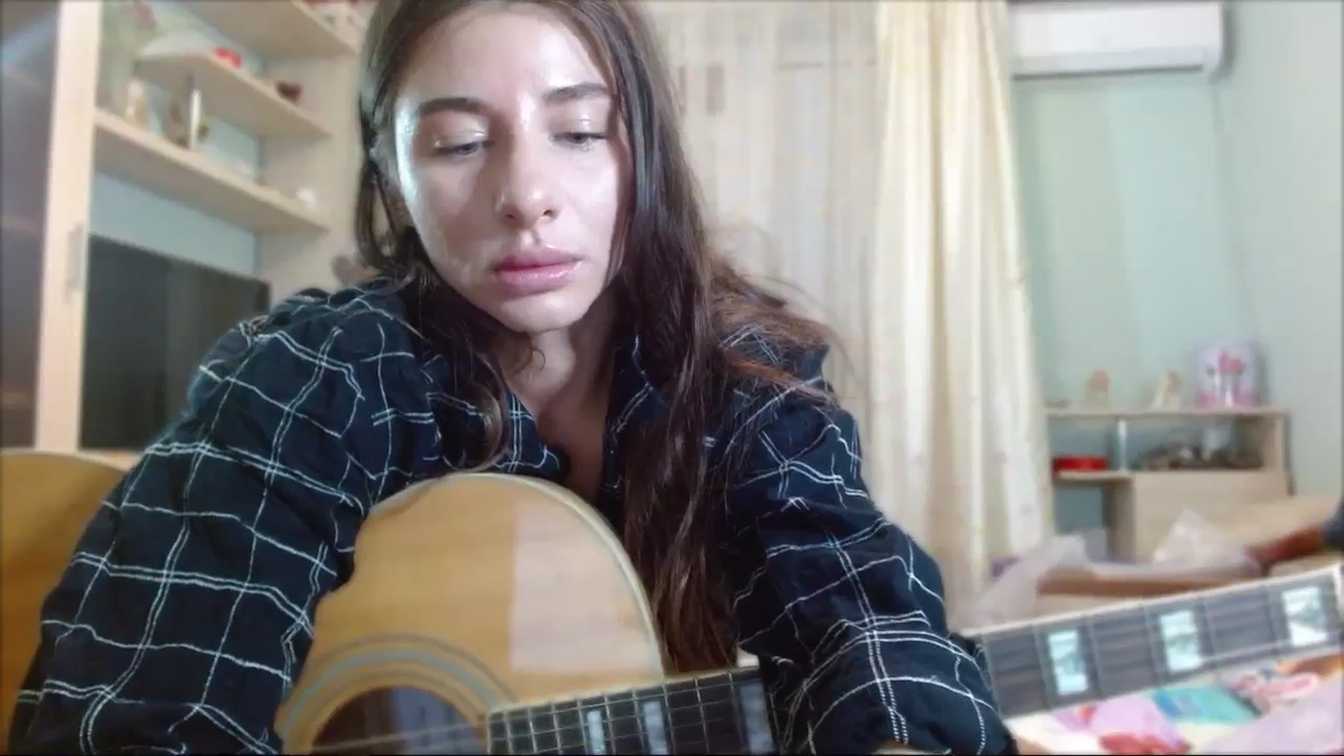 Gallery image thumbnail from RockGoddesss's myfreecams stream on, 10/08/2023, 17:23 image 15 of 20