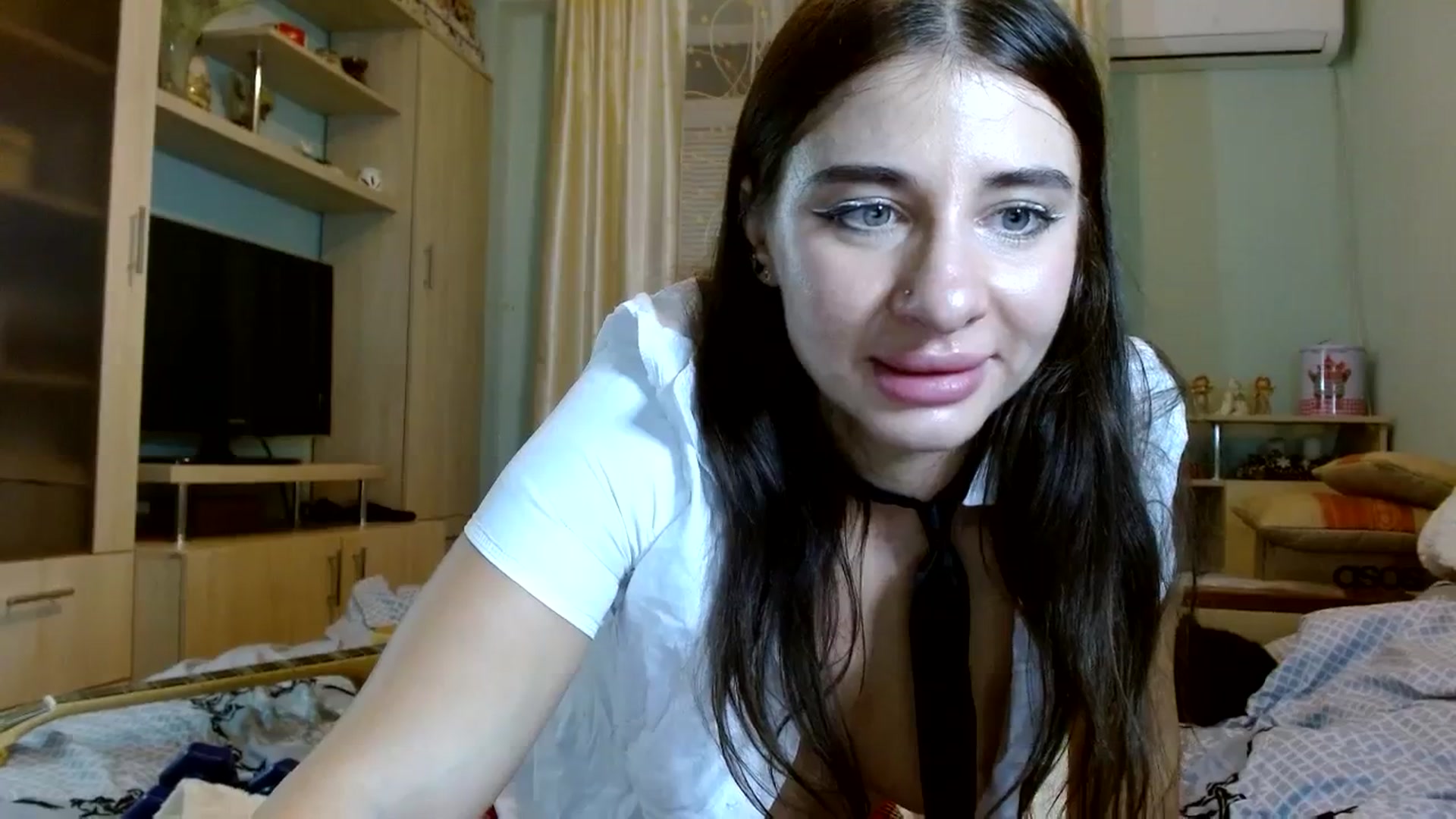Gallery image thumbnail from RockGoddesss's myfreecams stream on, 10/26/2023, 18:56 image 19 of 20