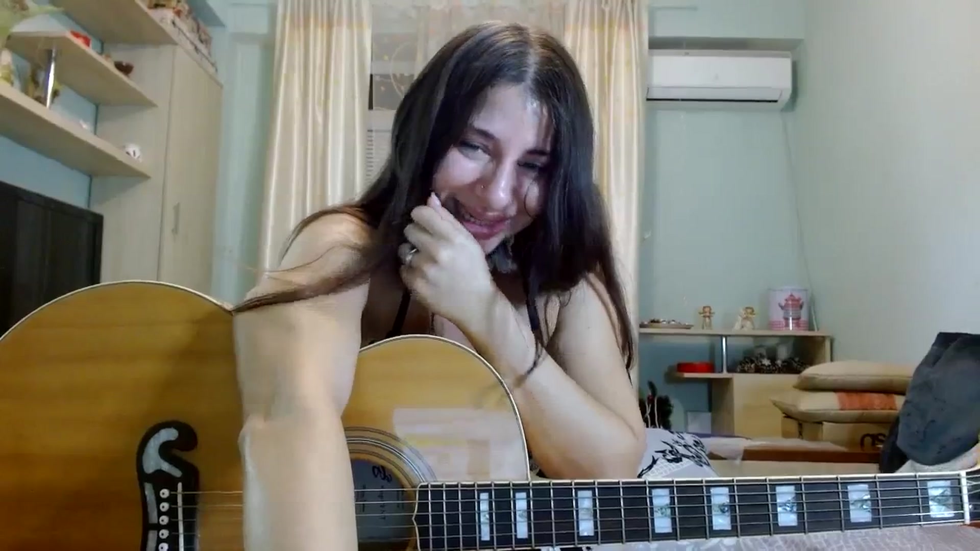 Gallery image thumbnail from RockGoddesss's myfreecams stream on, 11/06/2023, 18:51 image 7 of 20