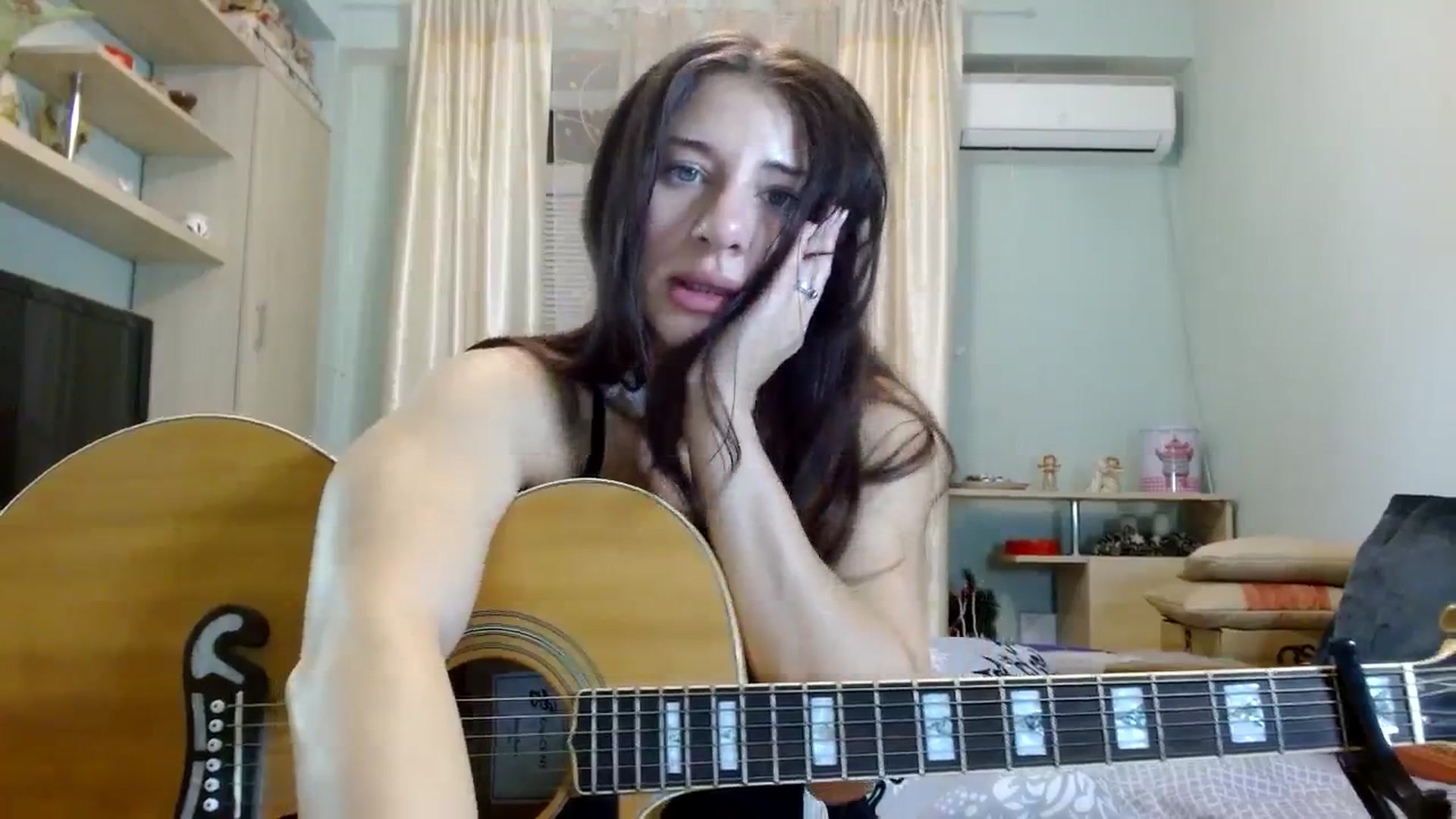 Gallery image thumbnail from RockGoddesss's myfreecams stream on, 11/06/2023, 18:51 image 9 of 20