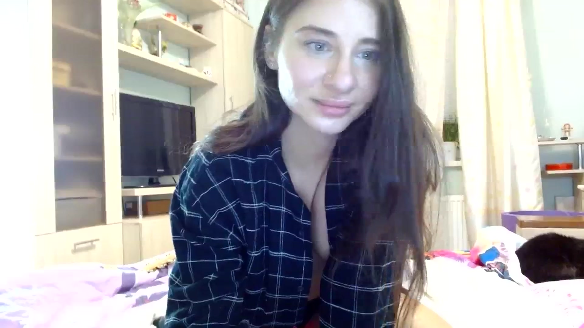 Gallery image thumbnail from RockGoddesss's myfreecams stream on, 11/14/2023, 19:24 image 10 of 20