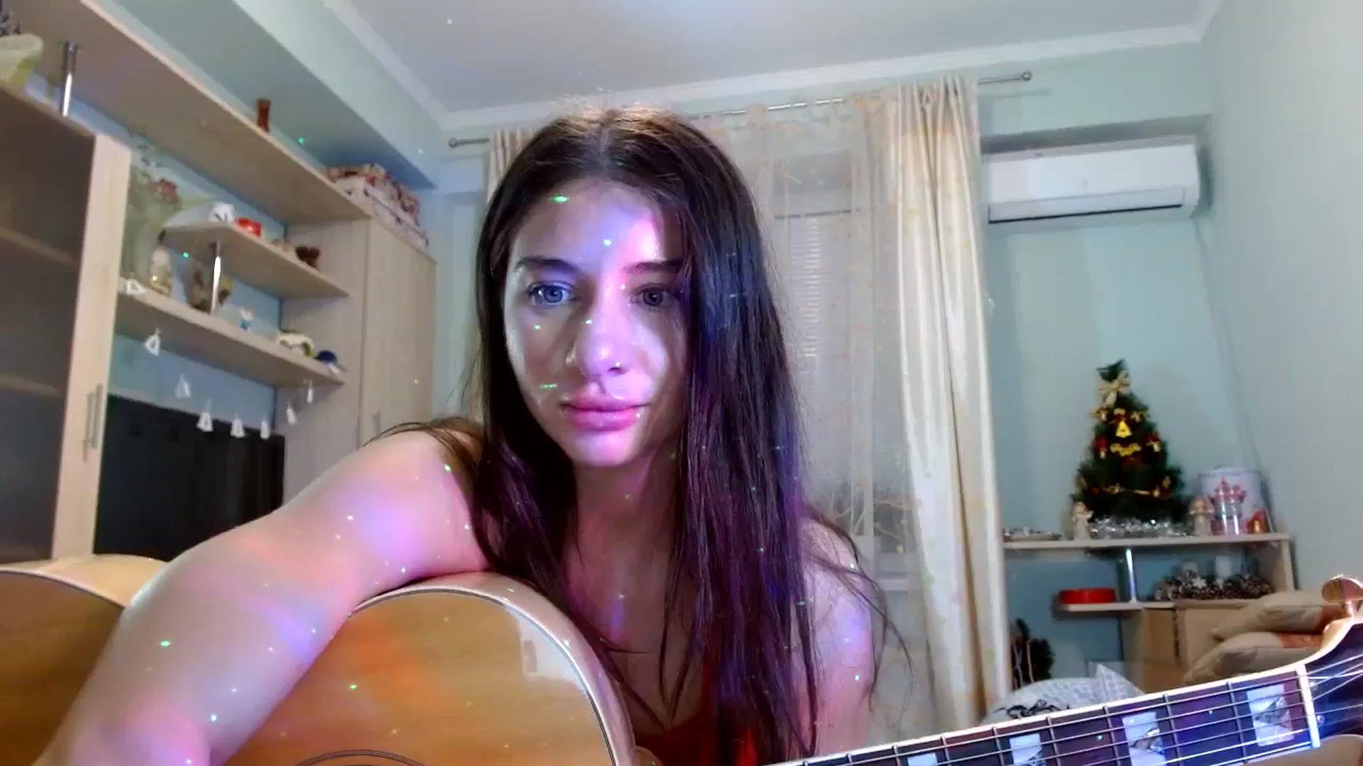 Gallery image thumbnail from RockGoddesss's myfreecams stream on, 12/25/2023, 20:08 image 5 of 20