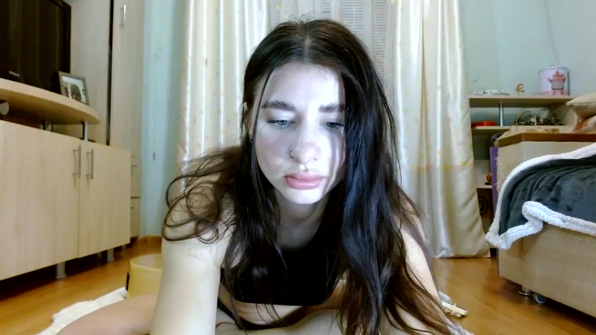 Gallery image thumbnail from RockGoddesss's myfreecams stream on, 04/14/2024, 17:39 image 1 of 20