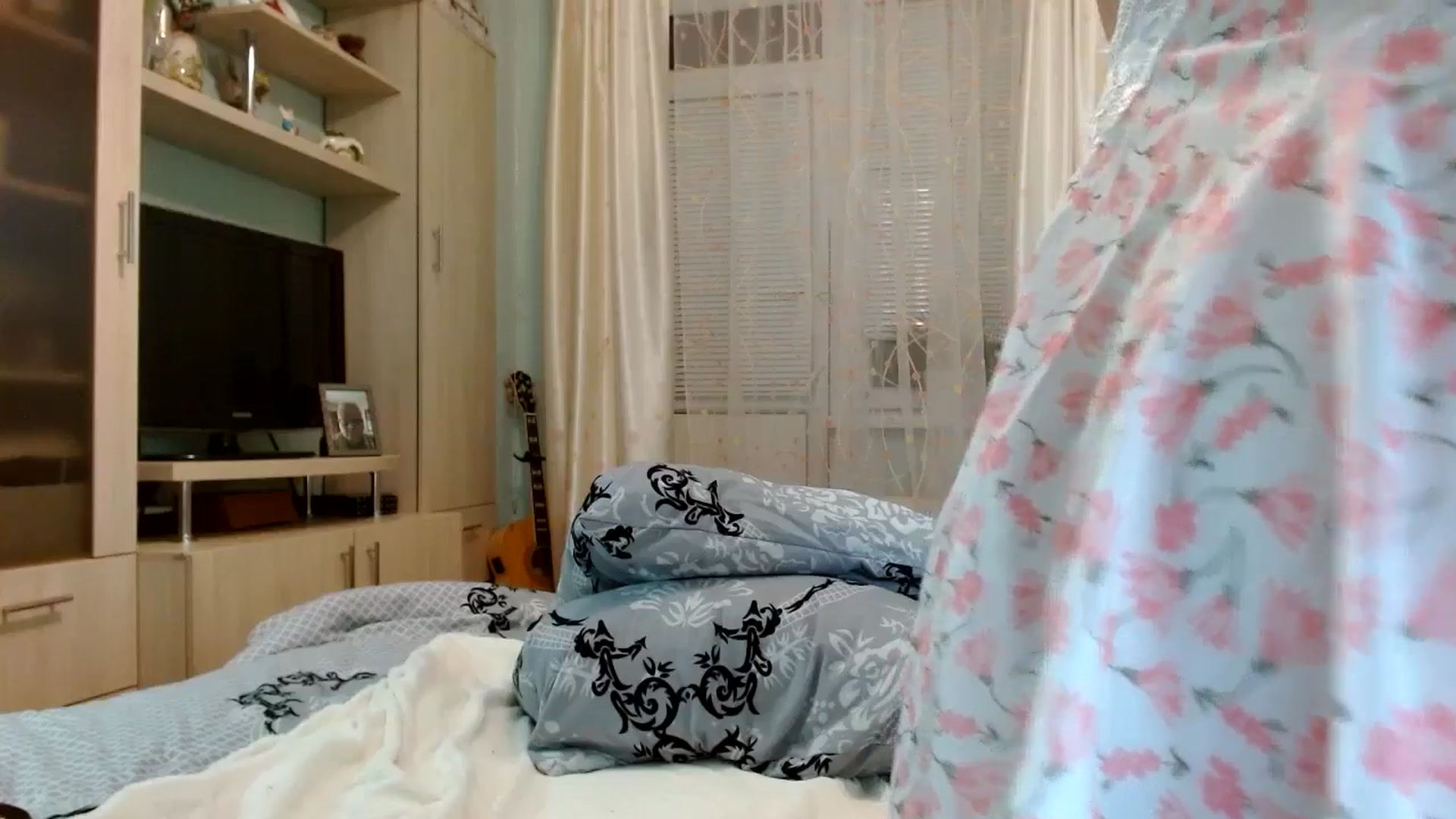 Gallery image thumbnail from RockGoddesss's myfreecams stream on, 05/03/2024, 18:53 image 17 of 20