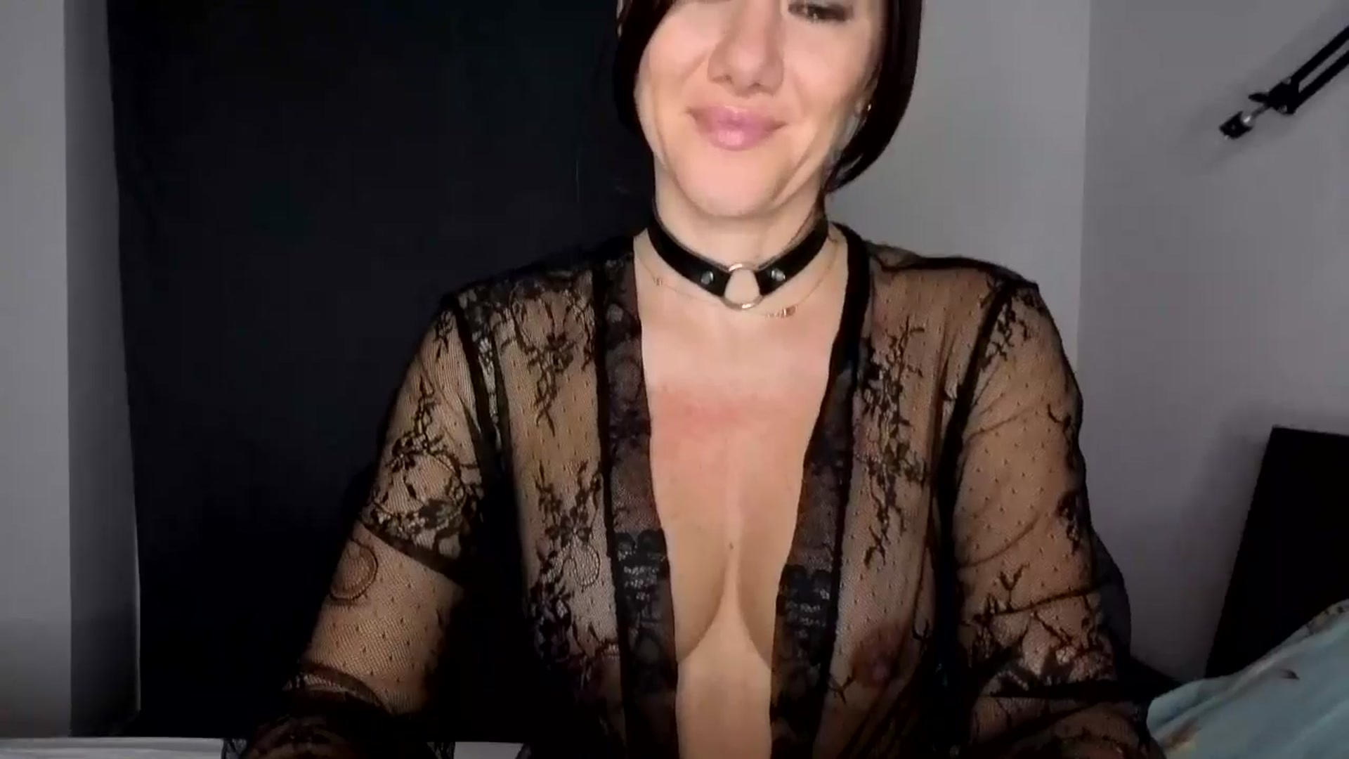 Gallery image thumbnail from RockPrincess's myfreecams stream on, 10/25/2025, 03:34 image 14 of 20