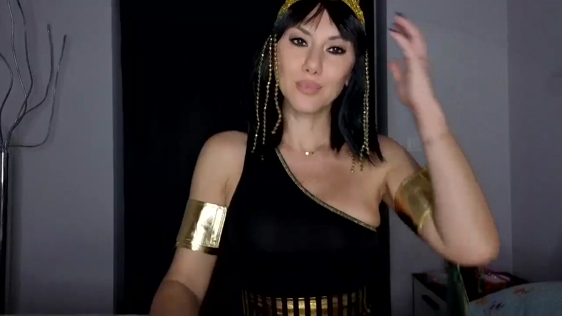 Gallery image thumbnail from RockPrincess's myfreecams stream on, 11/01/2025, 17:04 image 10 of 20