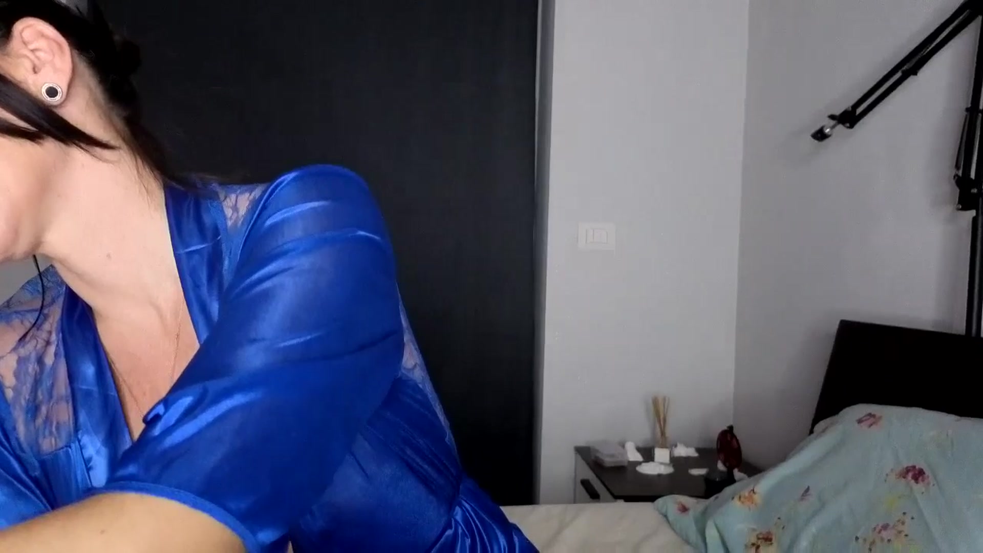 Gallery image thumbnail from RockPrincess's myfreecams stream on, 11/08/2025, 24:03 image 5 of 20