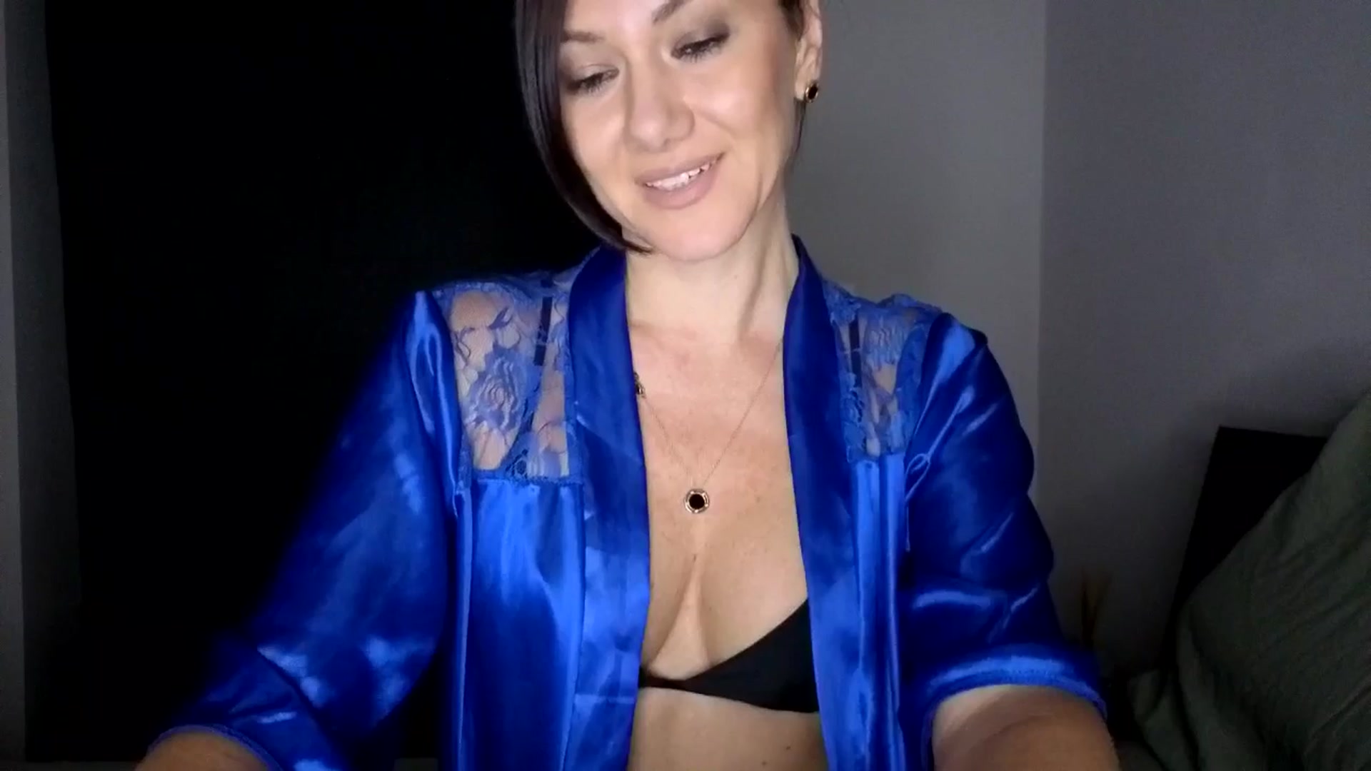 Gallery image thumbnail from RockPrincess's myfreecams stream on, 11/27/2025, 05:15 image 12 of 20