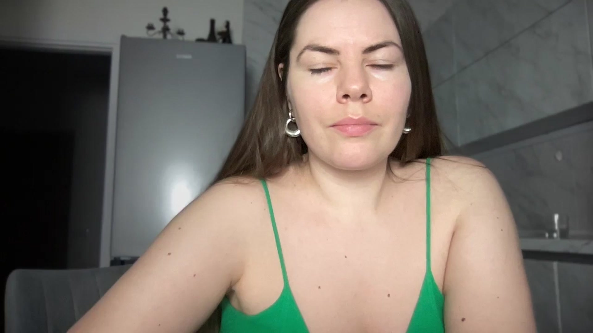 Gallery image thumbnail from Rock_n_cute's myfreecams stream on, 02/04/2025, 19:02 image 20 of 20