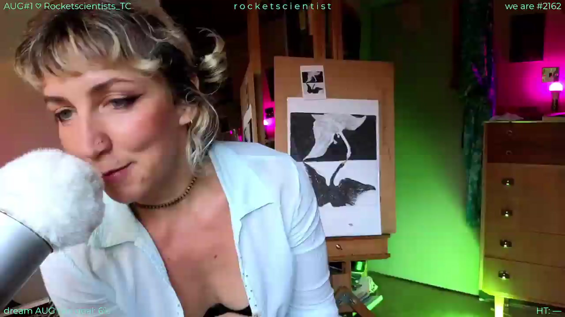 Gallery image thumbnail from Rocket_Scientist's myfreecams stream on, 08/09/2026, 19:32 image 1 of 20