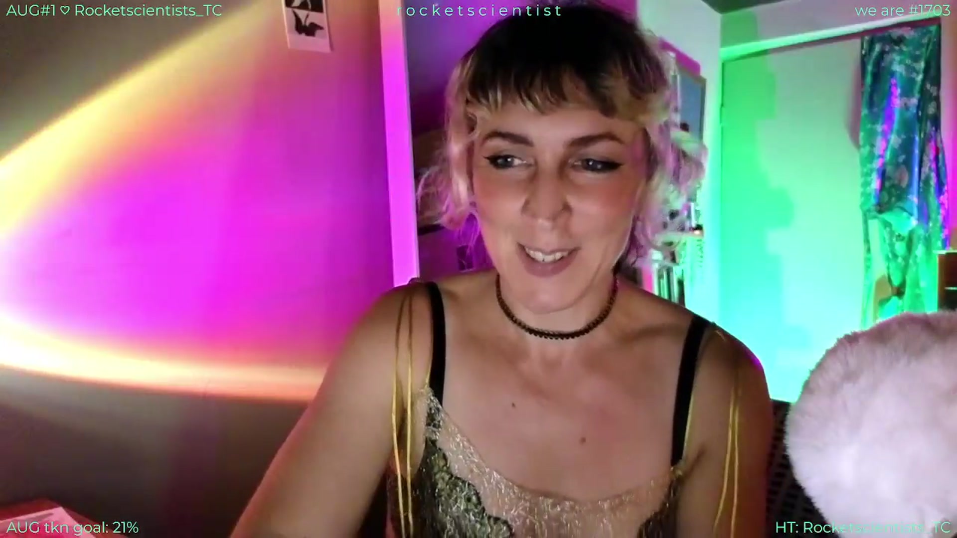 Gallery image thumbnail from Rocket_Scientist's myfreecams stream on, 08/21/2026, 21:59 image 17 of 20