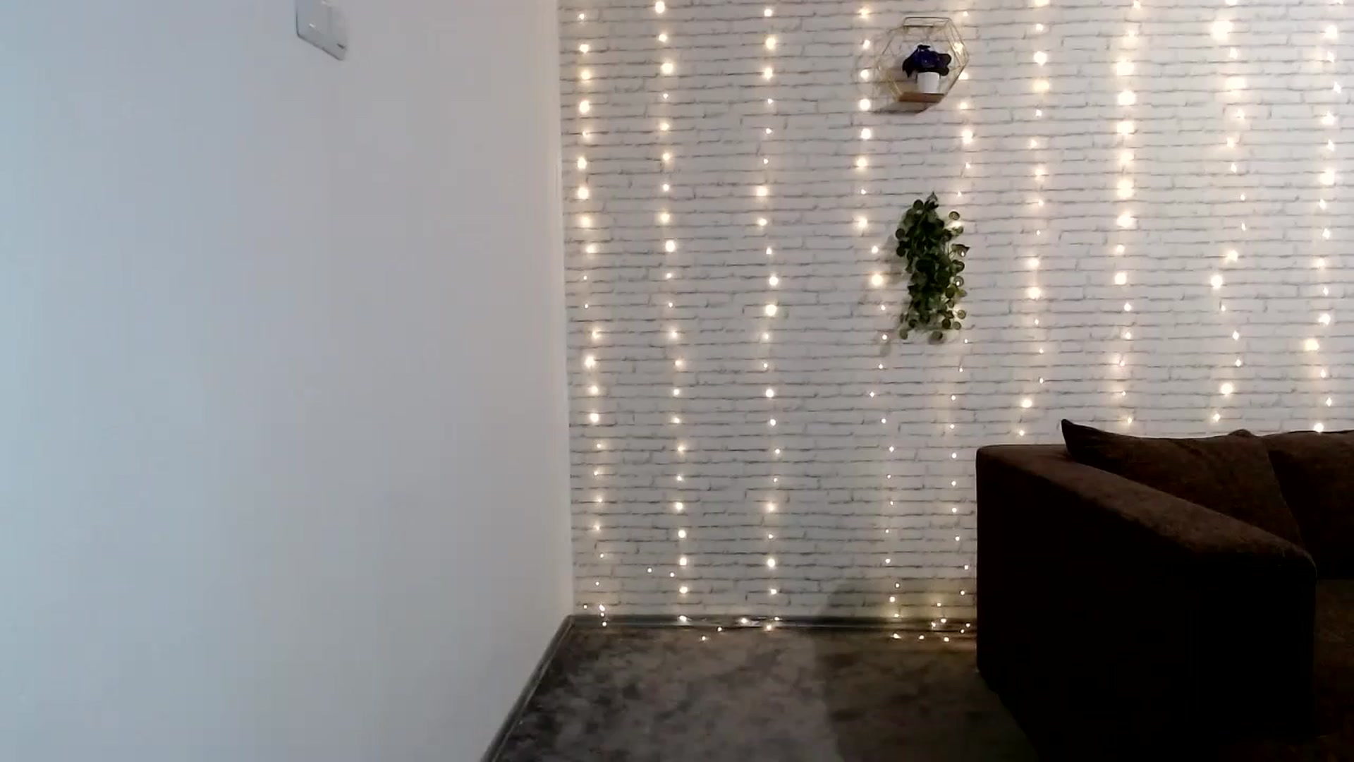 Gallery image thumbnail from RocknAnna's myfreecams stream on, 03/04/2024, 19:53 image 18 of 20
