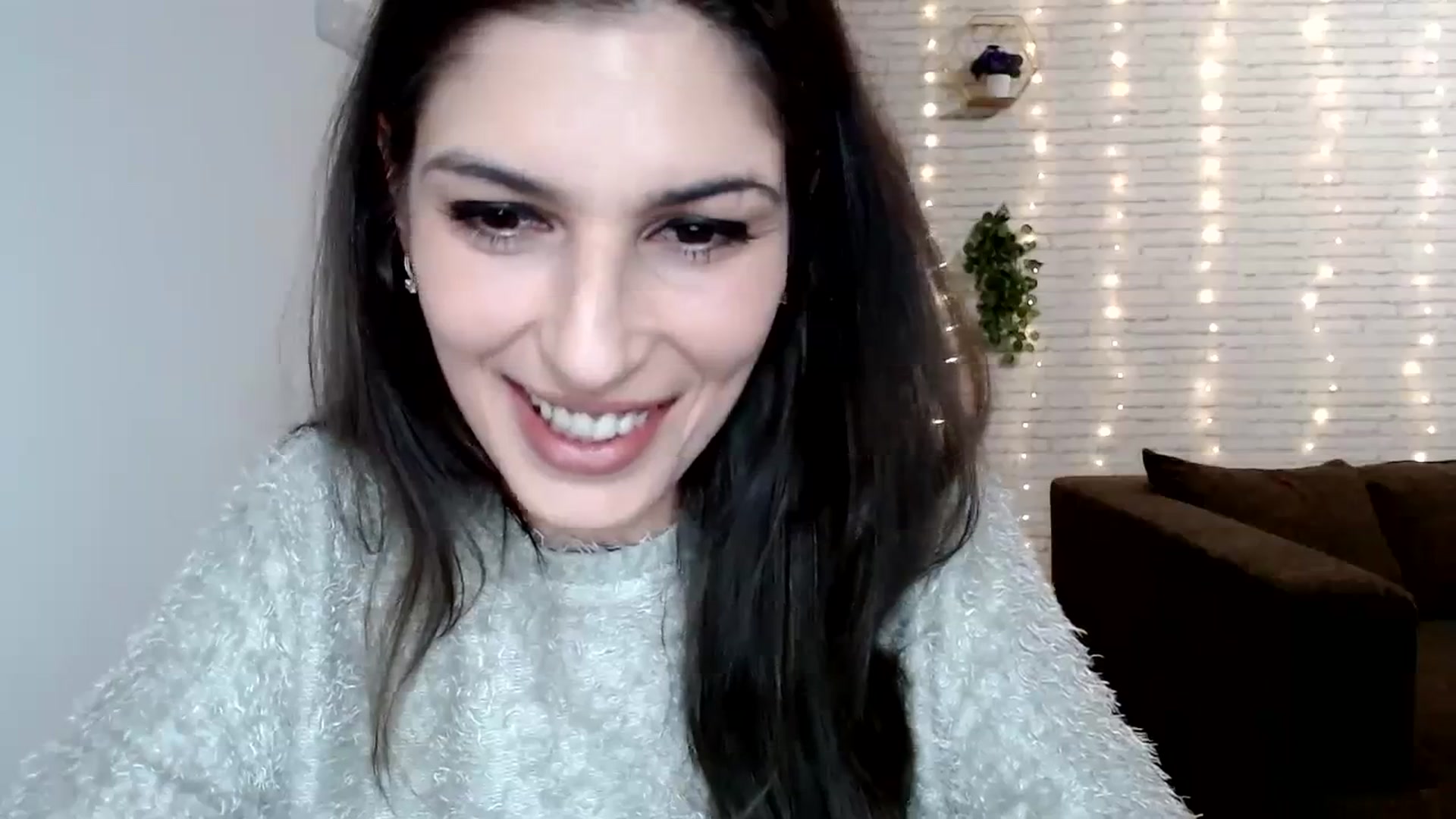 Gallery image thumbnail from RocknAnna's myfreecams stream on, 03/04/2024, 19:53 image 12 of 20