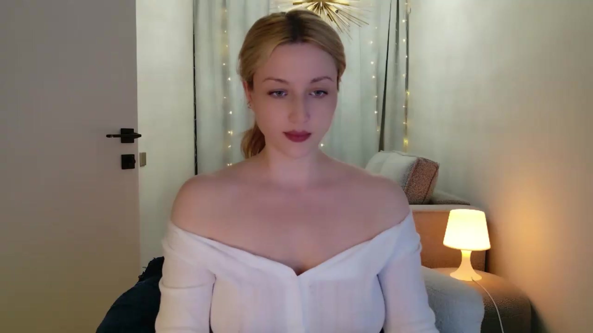 Gallery image thumbnail from RocknGrace's myfreecams stream on, 08/14/2026, 15:47 image 20 of 20