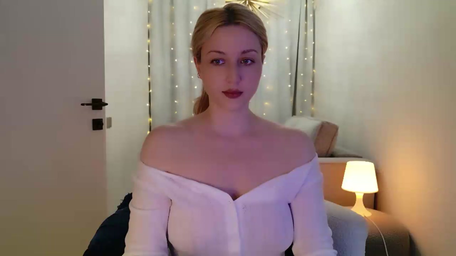Gallery image thumbnail from RocknGrace's myfreecams stream on, 08/14/2026, 15:47 image 19 of 20