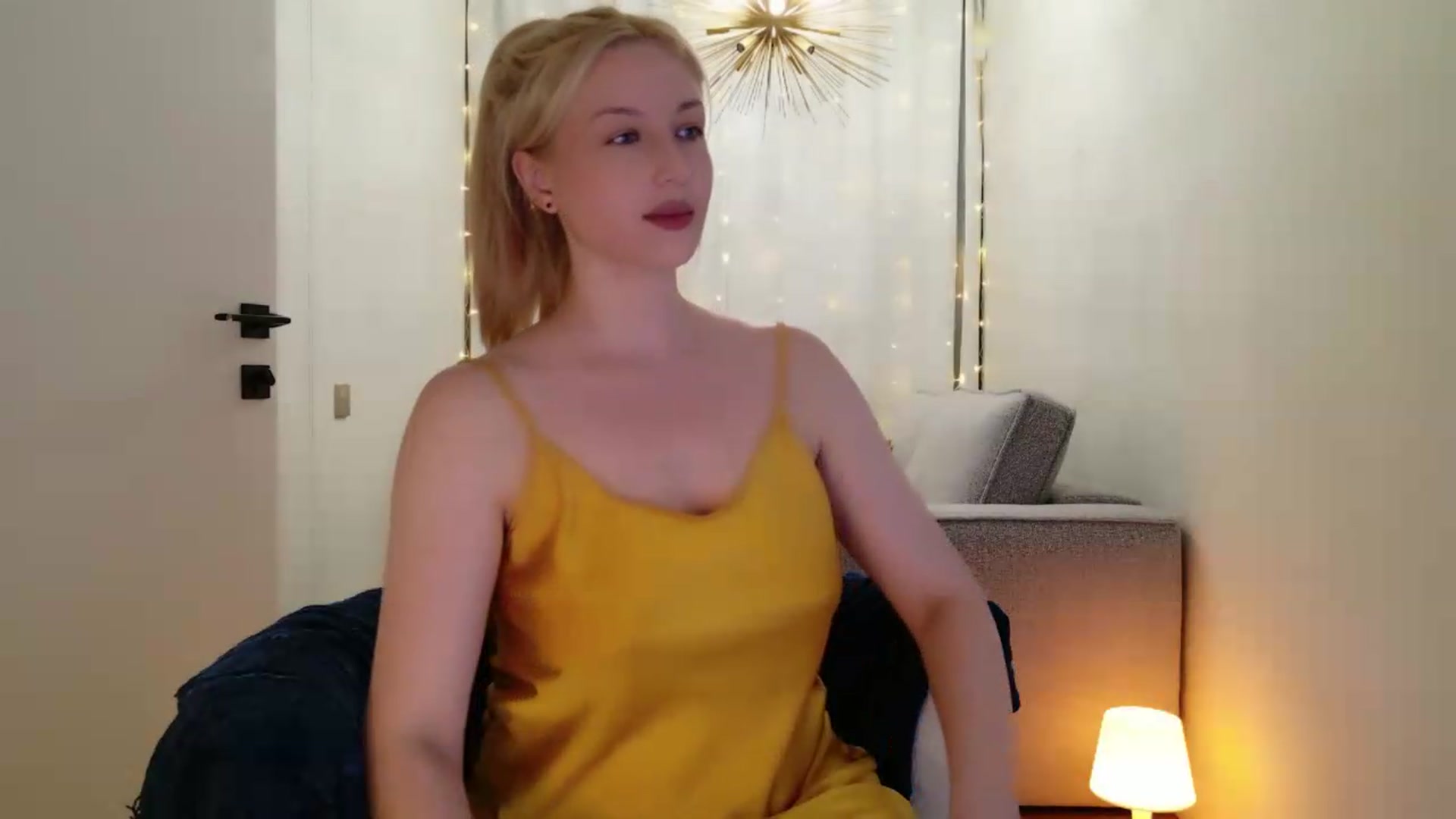 Gallery image thumbnail from RocknGrace's myfreecams stream on, 08/20/2026, 21:42 image 13 of 20