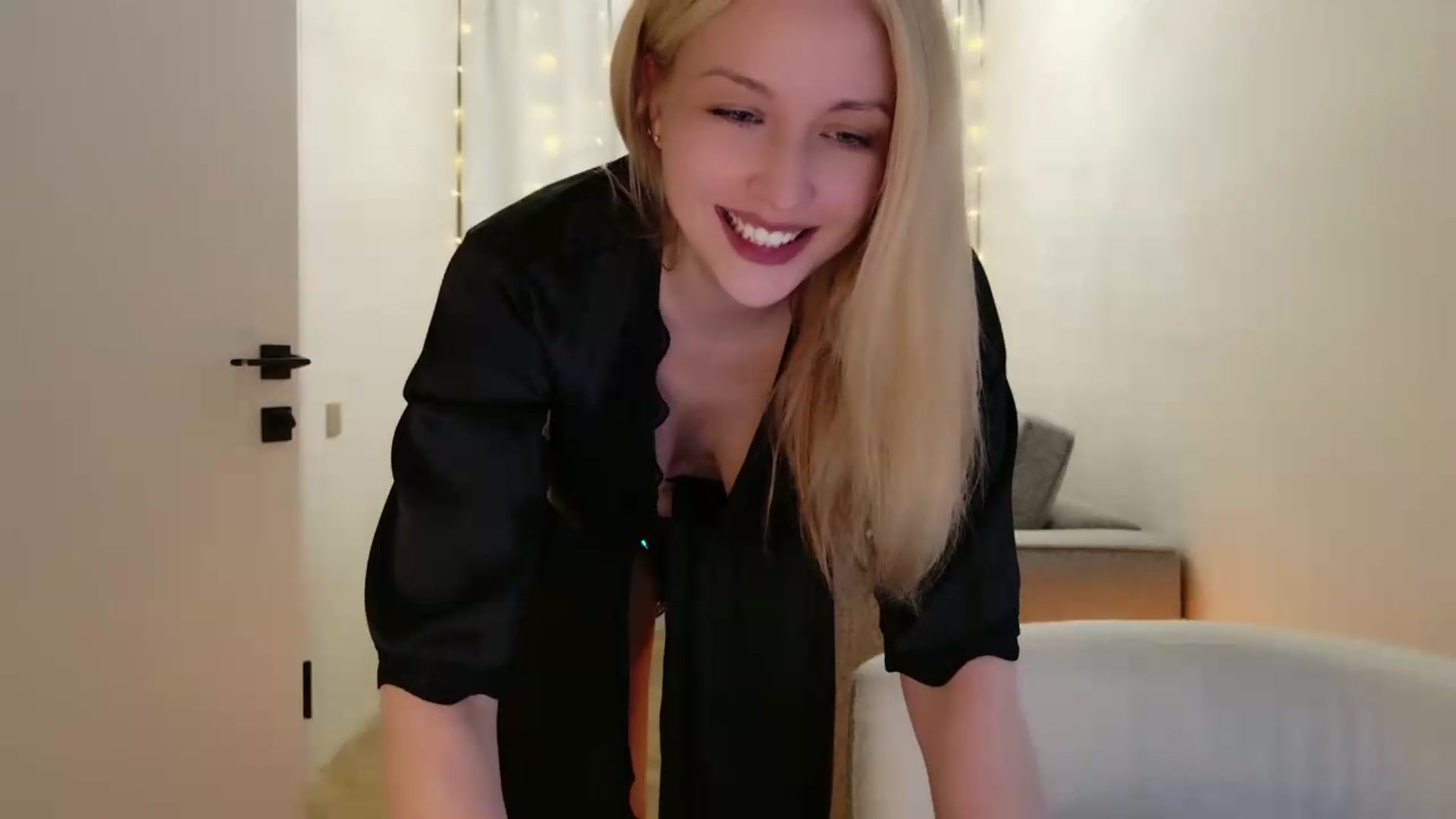 Gallery image thumbnail from RocknGrace's myfreecams stream on, 08/21/2026, 15:56 image 14 of 20