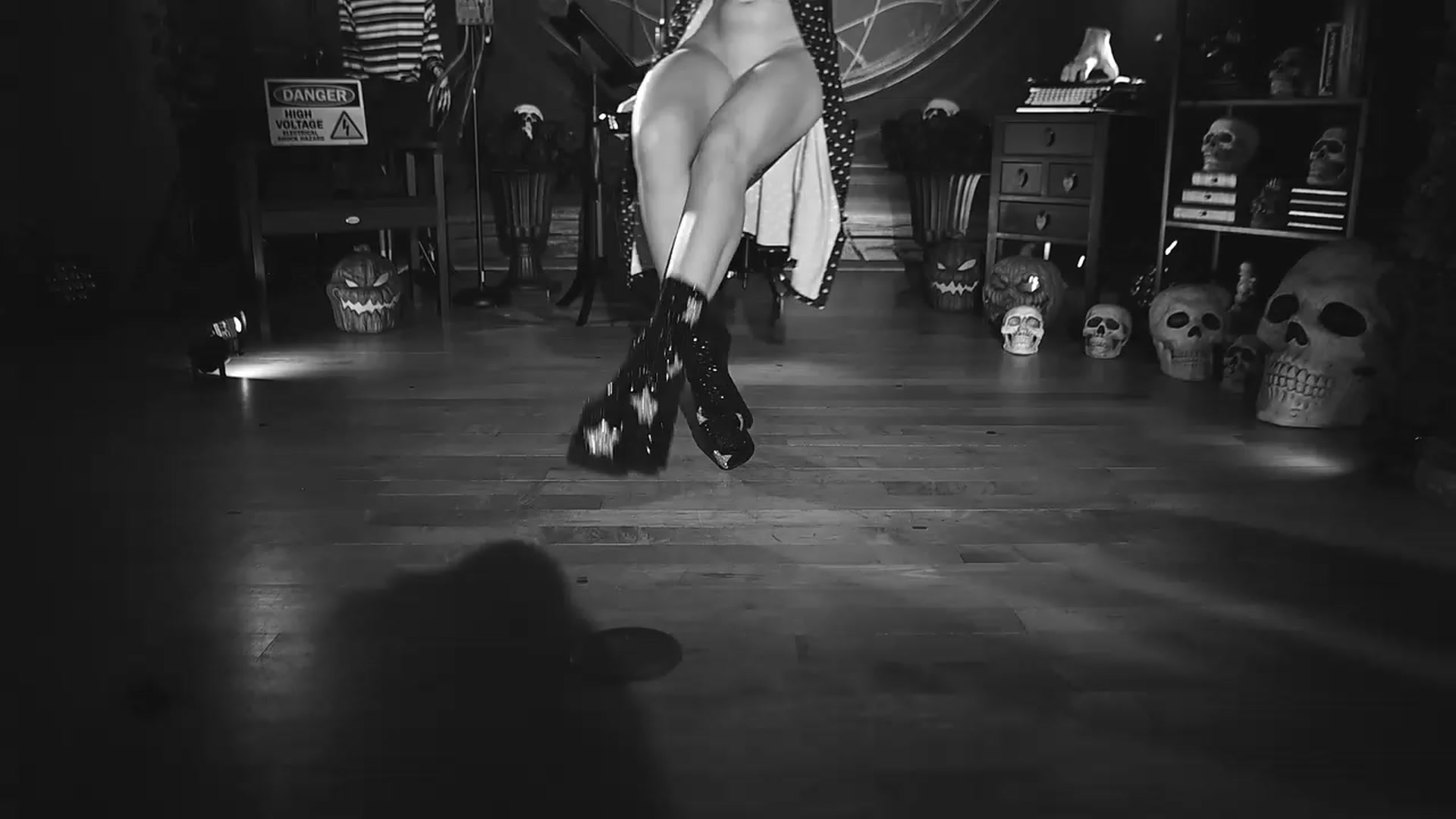 Gallery image thumbnail from RocknRose's myfreecams stream on, 11/01/2023, 06:16 image 4 of 20