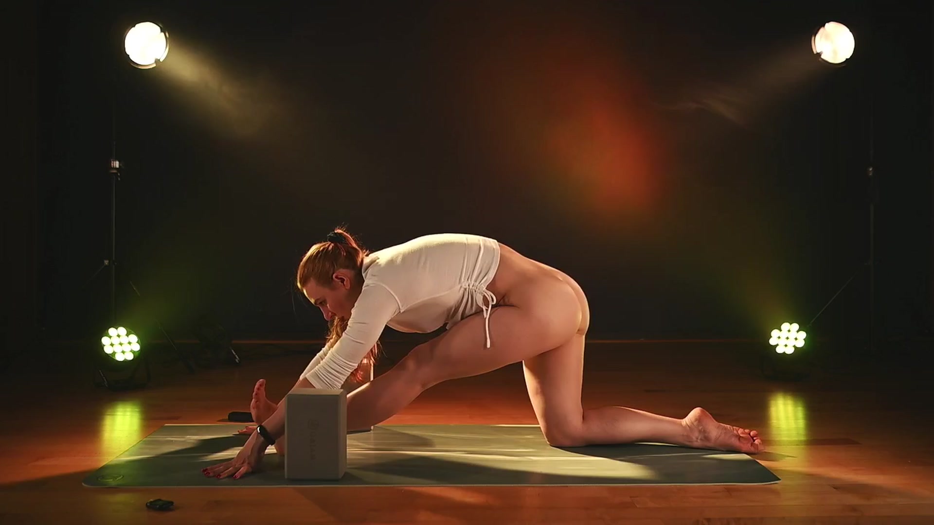 Gallery image thumbnail from RocknRose's myfreecams stream on, 03/27/2024, 05:27 image 14 of 20