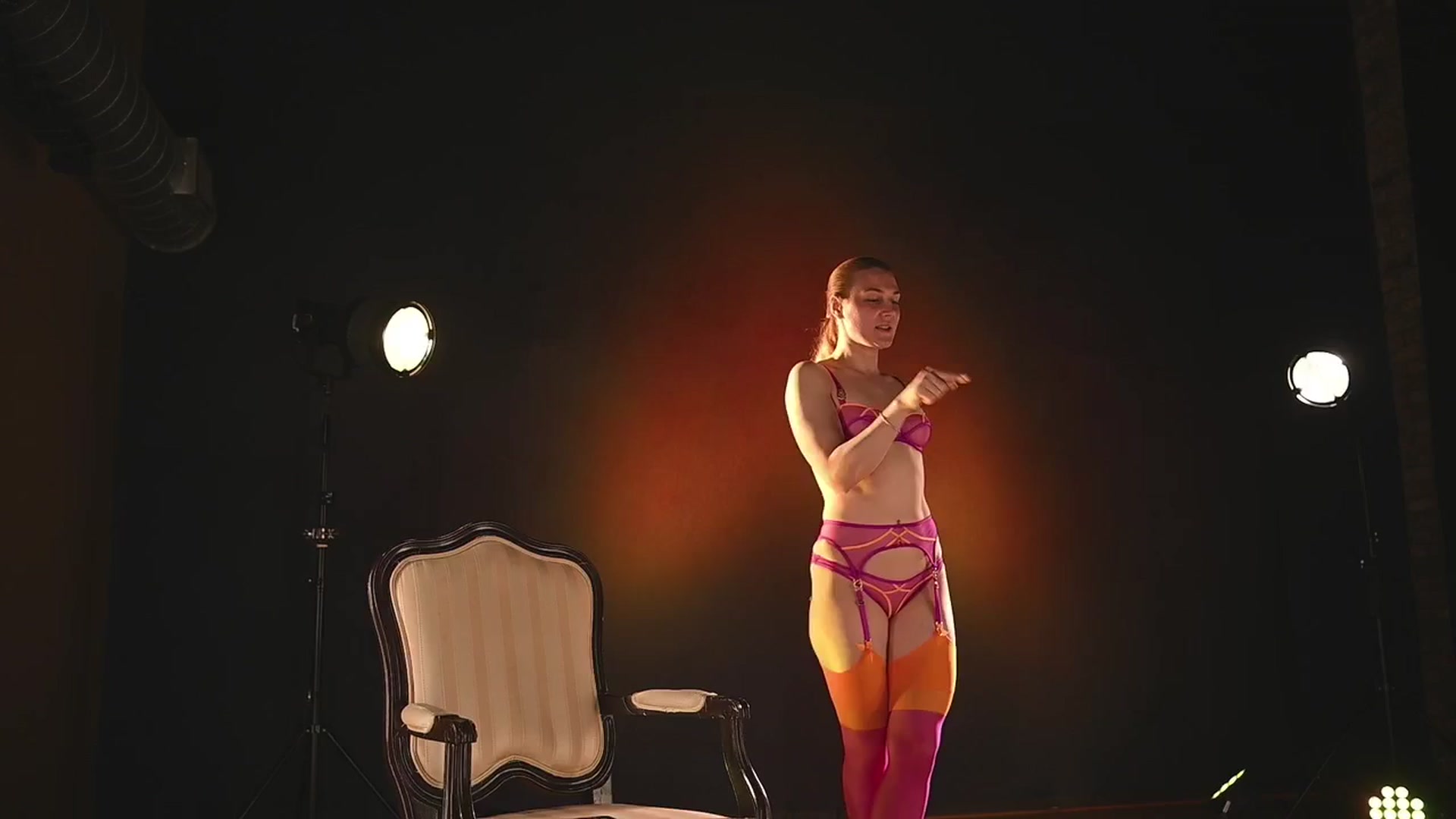 Gallery image thumbnail from RocknRose's myfreecams stream on, 04/06/2025, 04:04 image 8 of 20