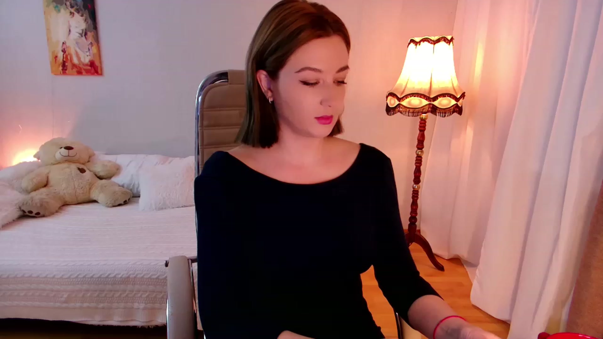 Gallery image thumbnail from Rockn_Grace's myfreecams stream on, 12/06/2022, 07:49 image 1 of 20