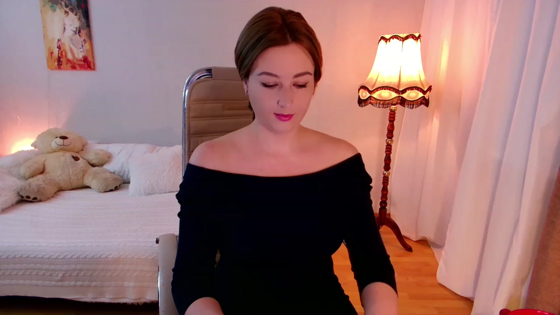 Gallery image thumbnail from Rockn_Grace's myfreecams stream on, 12/06/2022, 07:49 image 12 of 20