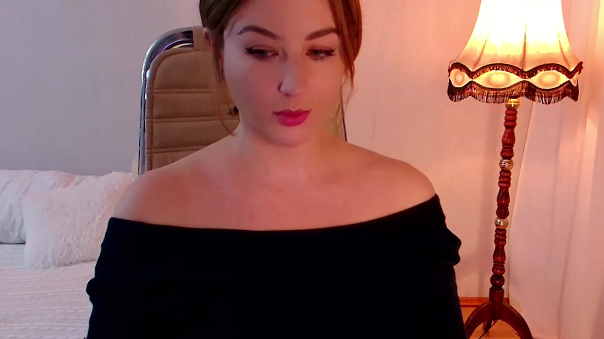 Gallery image thumbnail from Rockn_Grace's myfreecams stream on, 12/06/2022, 09:46 image 16 of 20