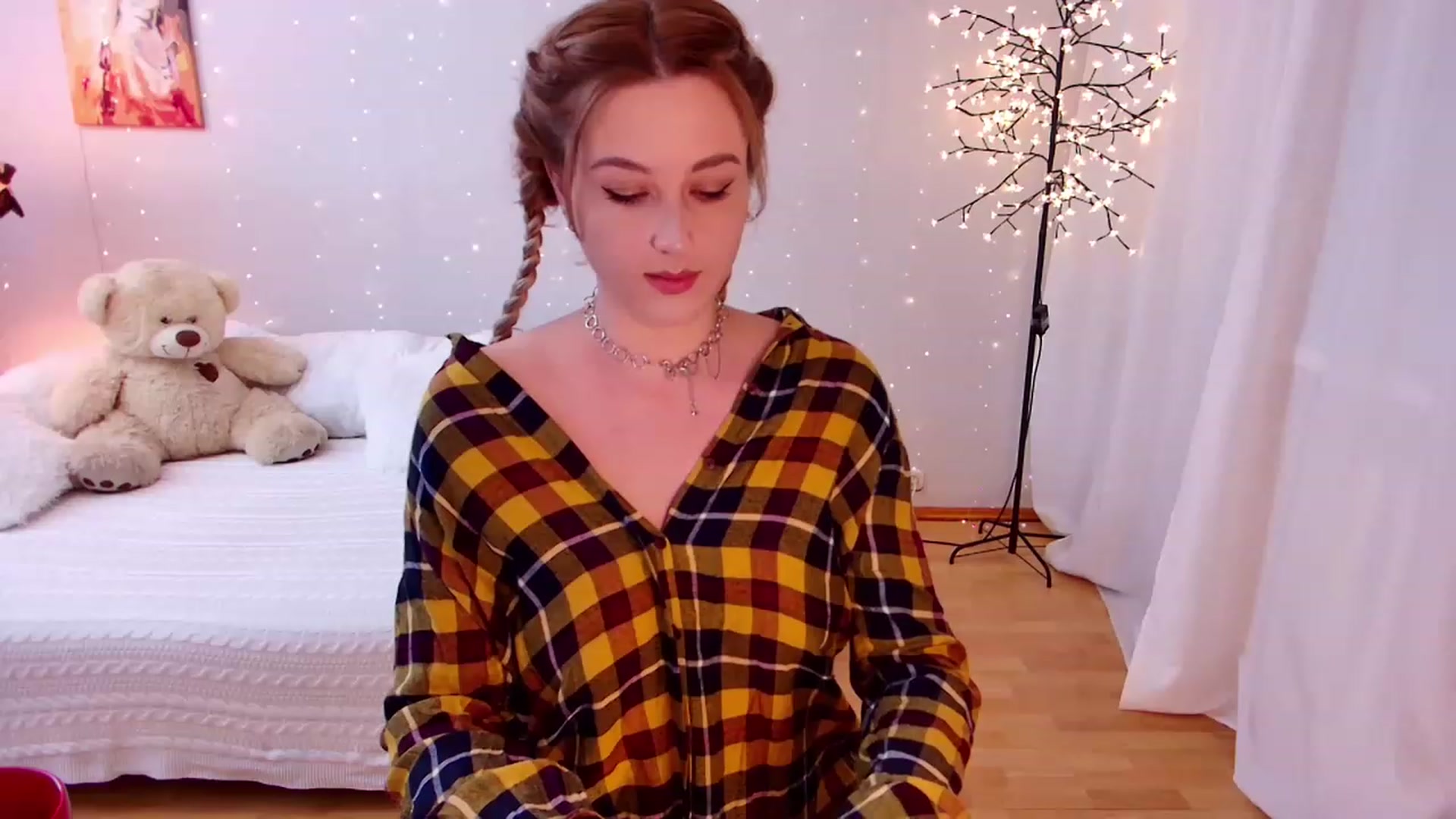 Gallery image thumbnail from Rockn_Grace's myfreecams stream on, 12/07/2022, 22:34 image 9 of 20