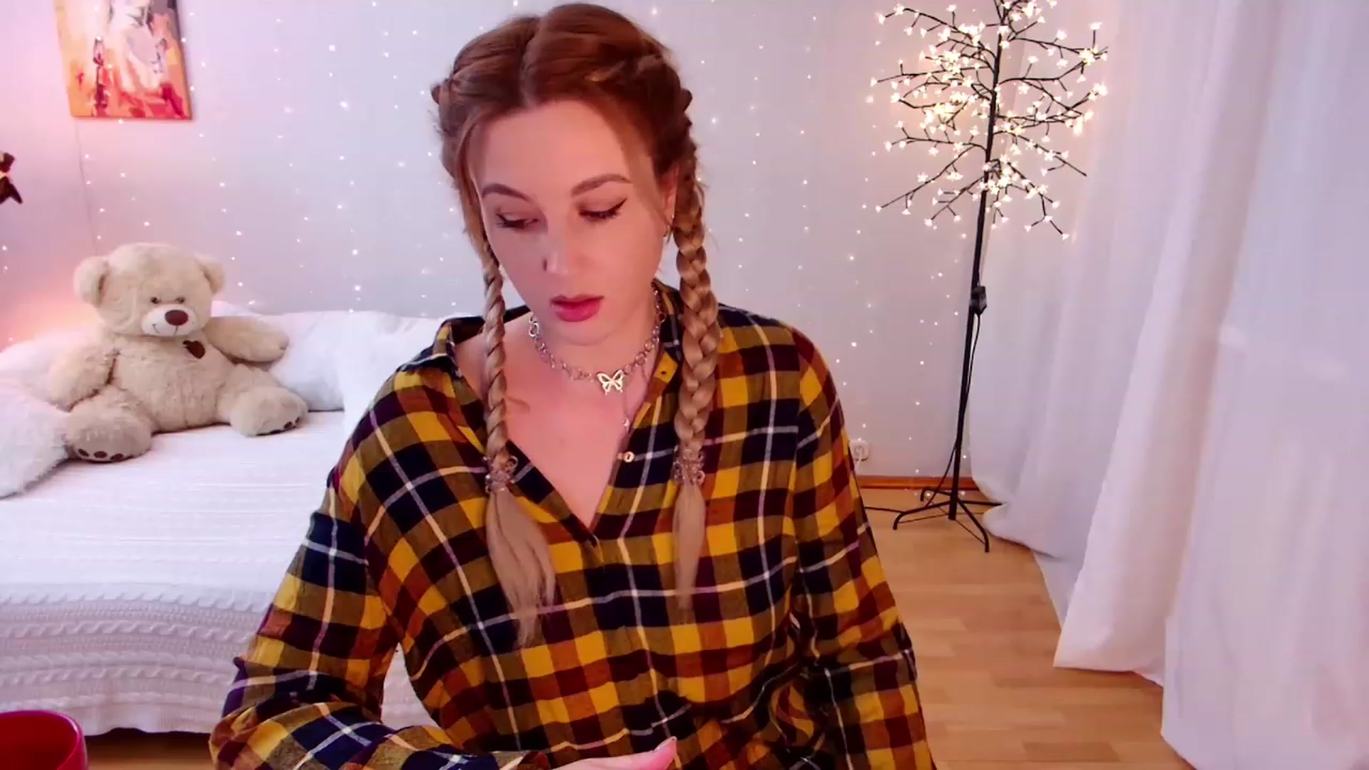 Gallery image thumbnail from Rockn_Grace's myfreecams stream on, 12/07/2022, 22:34 image 7 of 20