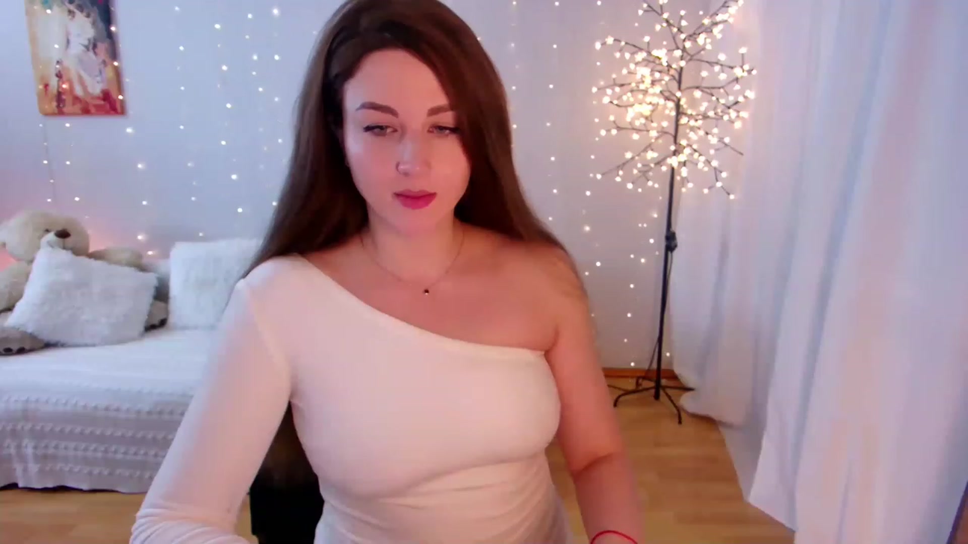 Gallery image thumbnail from Rockn_Grace's myfreecams stream on, 12/25/2022, 14:24 image 16 of 20