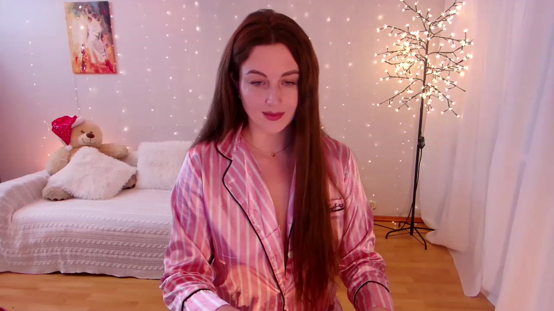 Gallery image thumbnail from Rockn_Grace's myfreecams stream on, 12/28/2022, 15:33 image 10 of 20