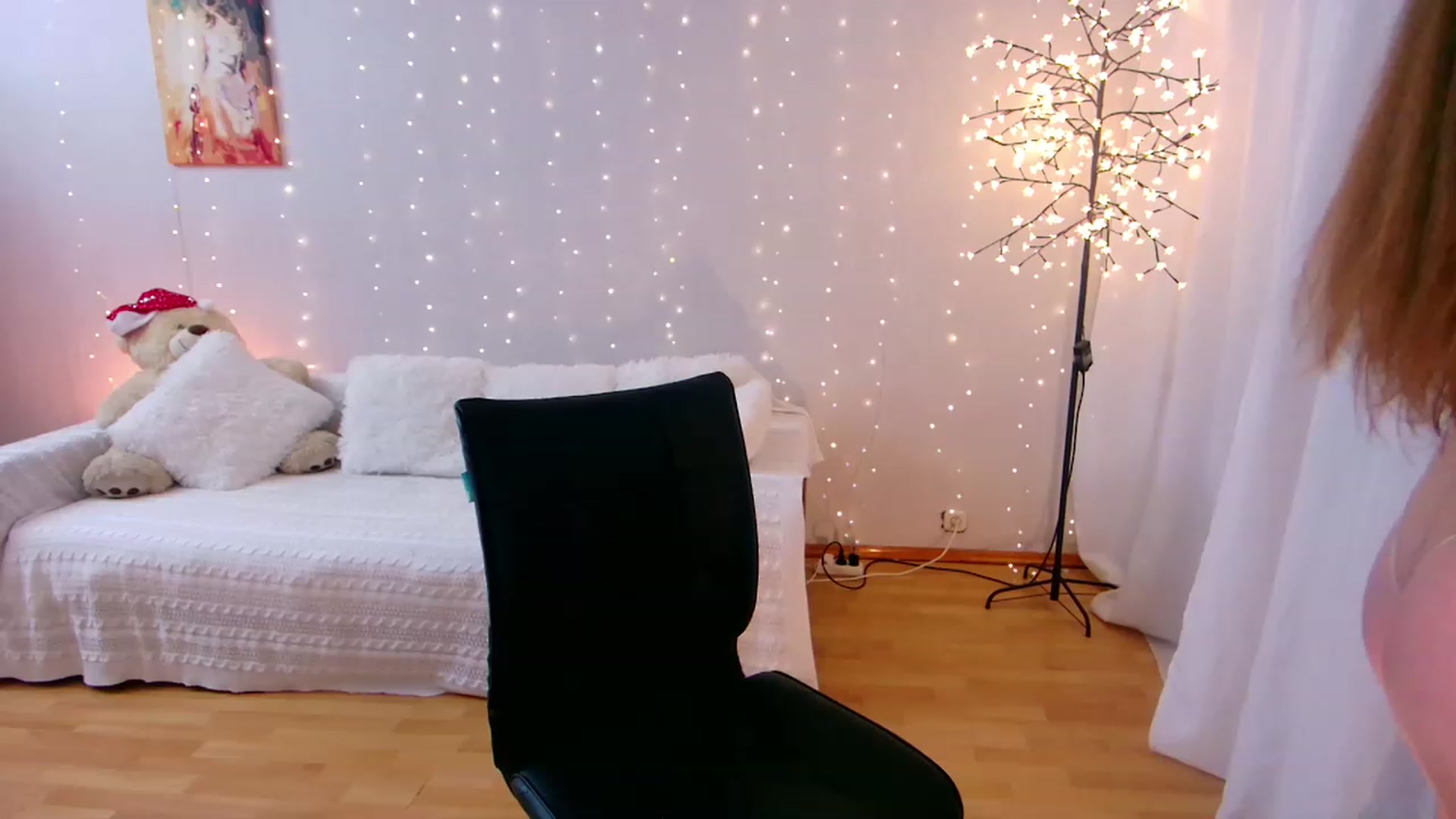 Gallery image thumbnail from Rockn_Grace's myfreecams stream on, 01/03/2023, 15:20 image 6 of 20
