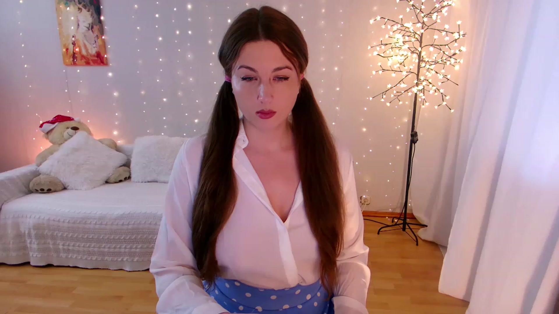 Gallery image thumbnail from Rockn_Grace's myfreecams stream on, 01/06/2023, 09:46 image 14 of 20