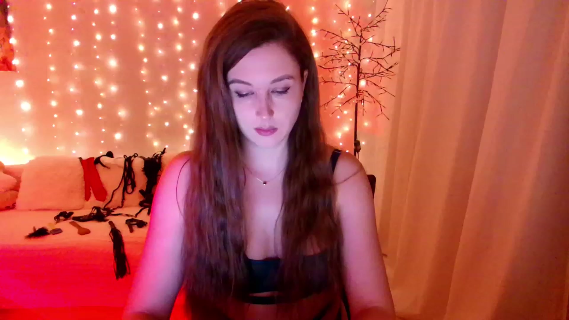 Gallery image thumbnail from Rockn_Grace's myfreecams stream on, 01/13/2023, 18:25 image 3 of 20