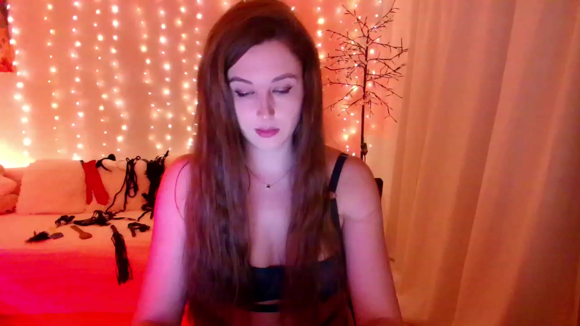 Gallery image thumbnail from Rockn_Grace's myfreecams stream on, 01/13/2023, 18:25 image 5 of 20