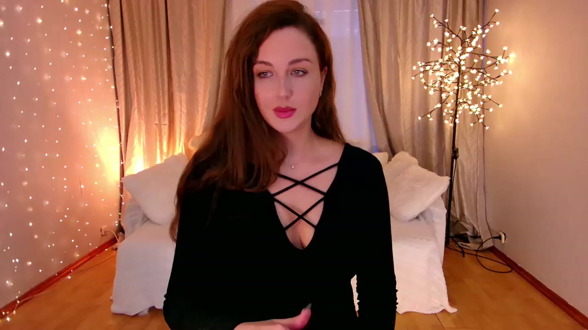 Gallery image thumbnail from Rockn_Grace's myfreecams stream on, 02/08/2023, 06:36 image 11 of 20