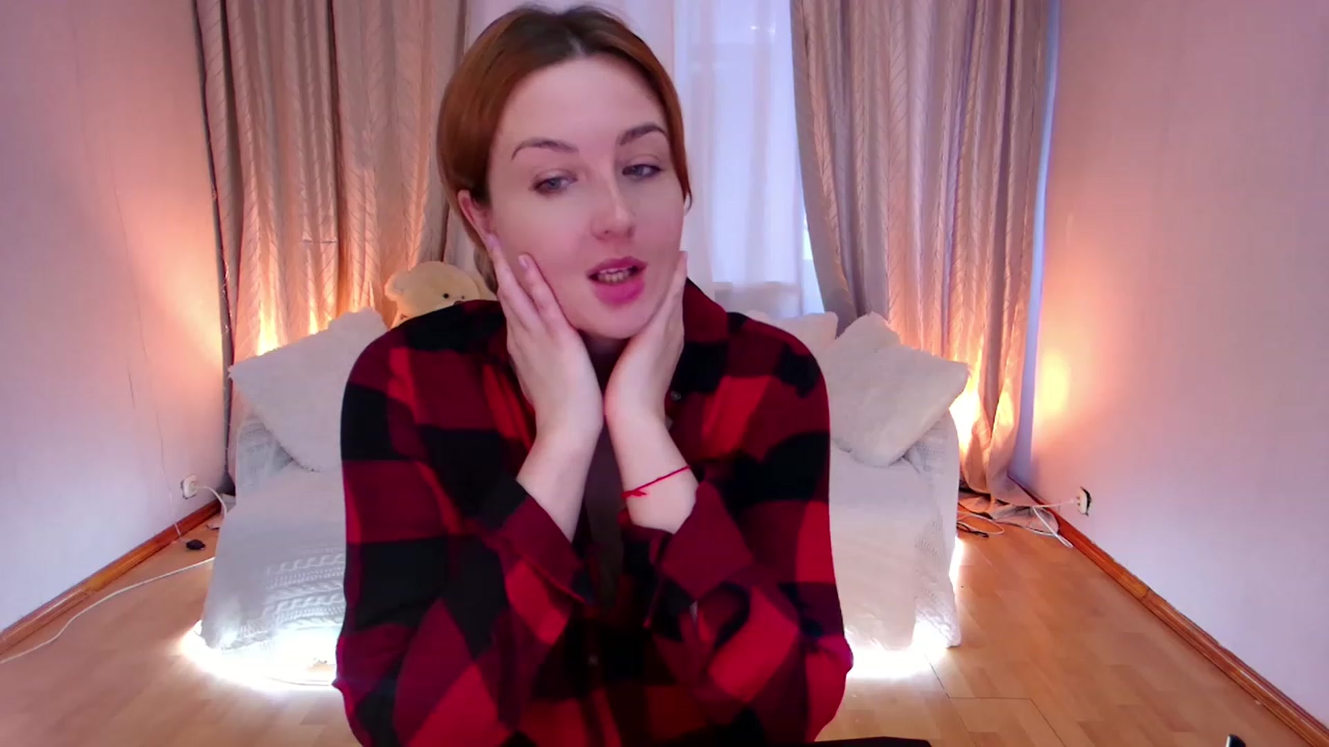 Gallery image thumbnail from Rockn_Grace's myfreecams stream on, 03/07/2023, 10:00 image 7 of 20