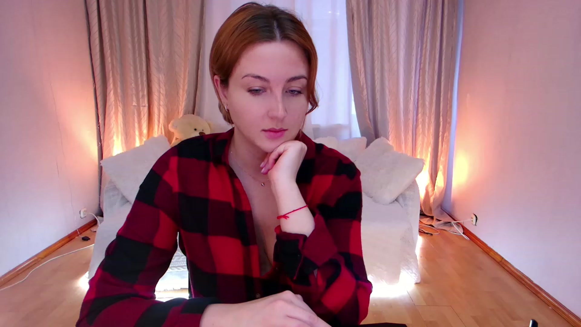 Gallery image thumbnail from Rockn_Grace's myfreecams stream on, 03/07/2023, 10:00 image 10 of 20
